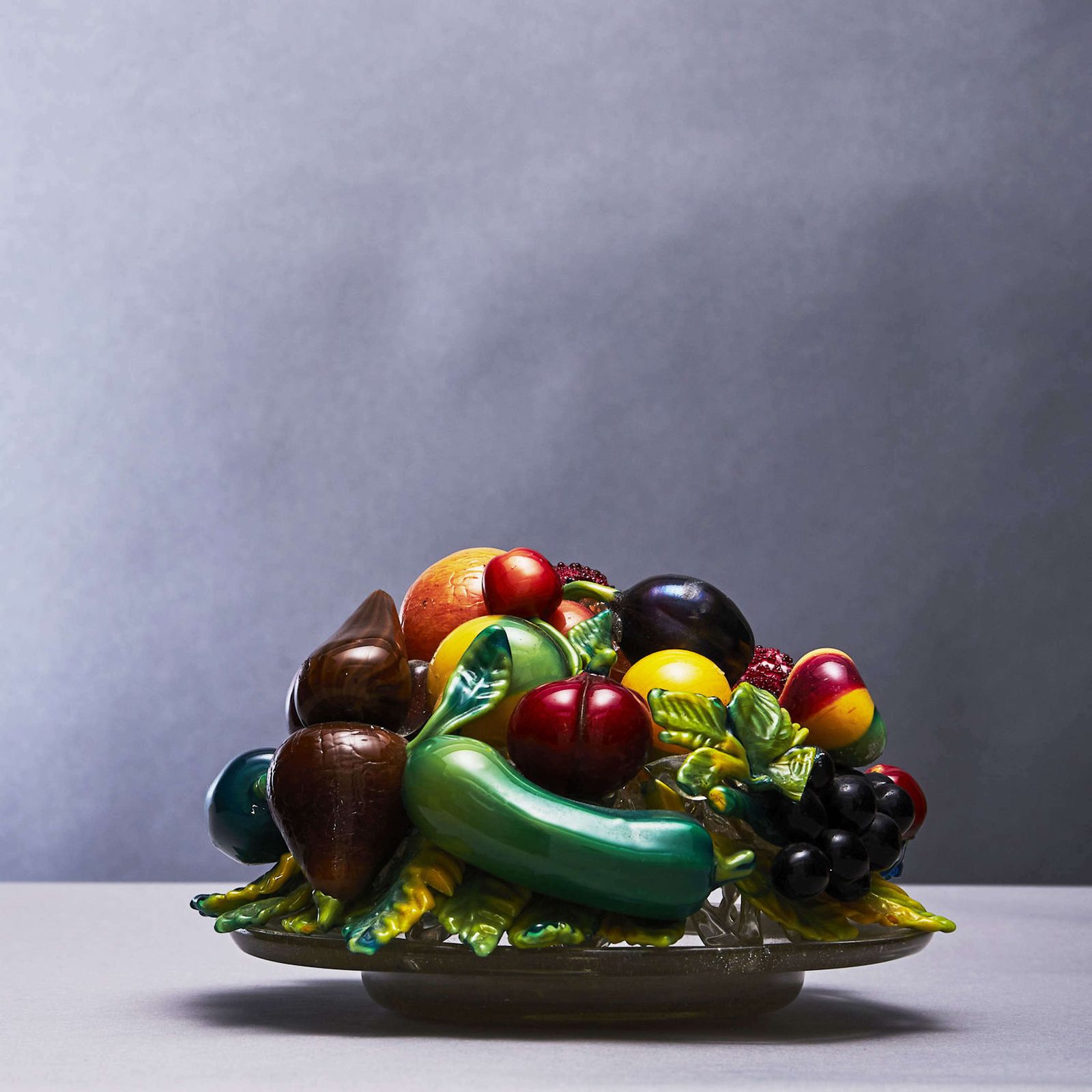 photo furniture Pair Of Still Life Fruit Bowls Murano Glass By Aristi Barovier,1920's