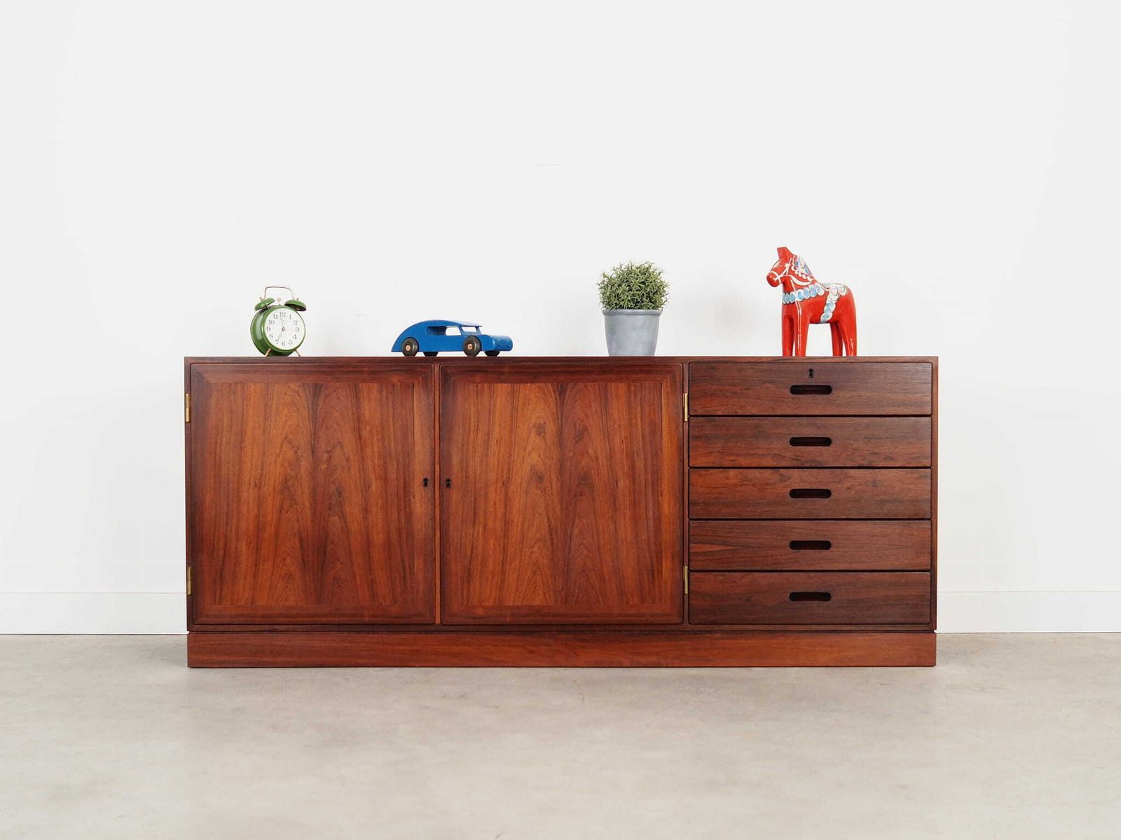 Vintage Dresser, Danish Design, 1970s, Designer: Kai Winding photo furniture