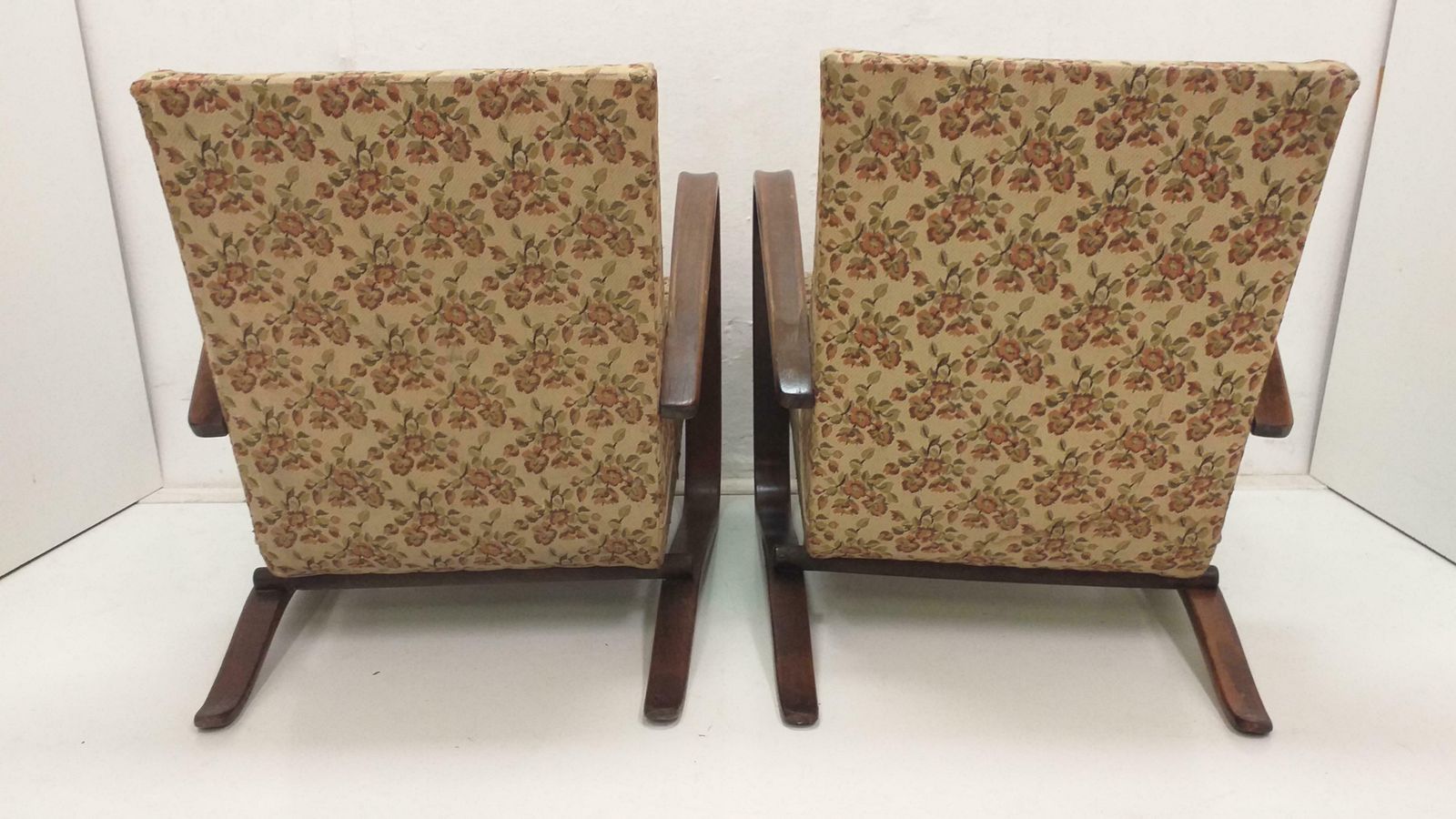 Furniture 1960 2x Halabala Armchairs H 269 And Spider Table, Czechoslovakia photo