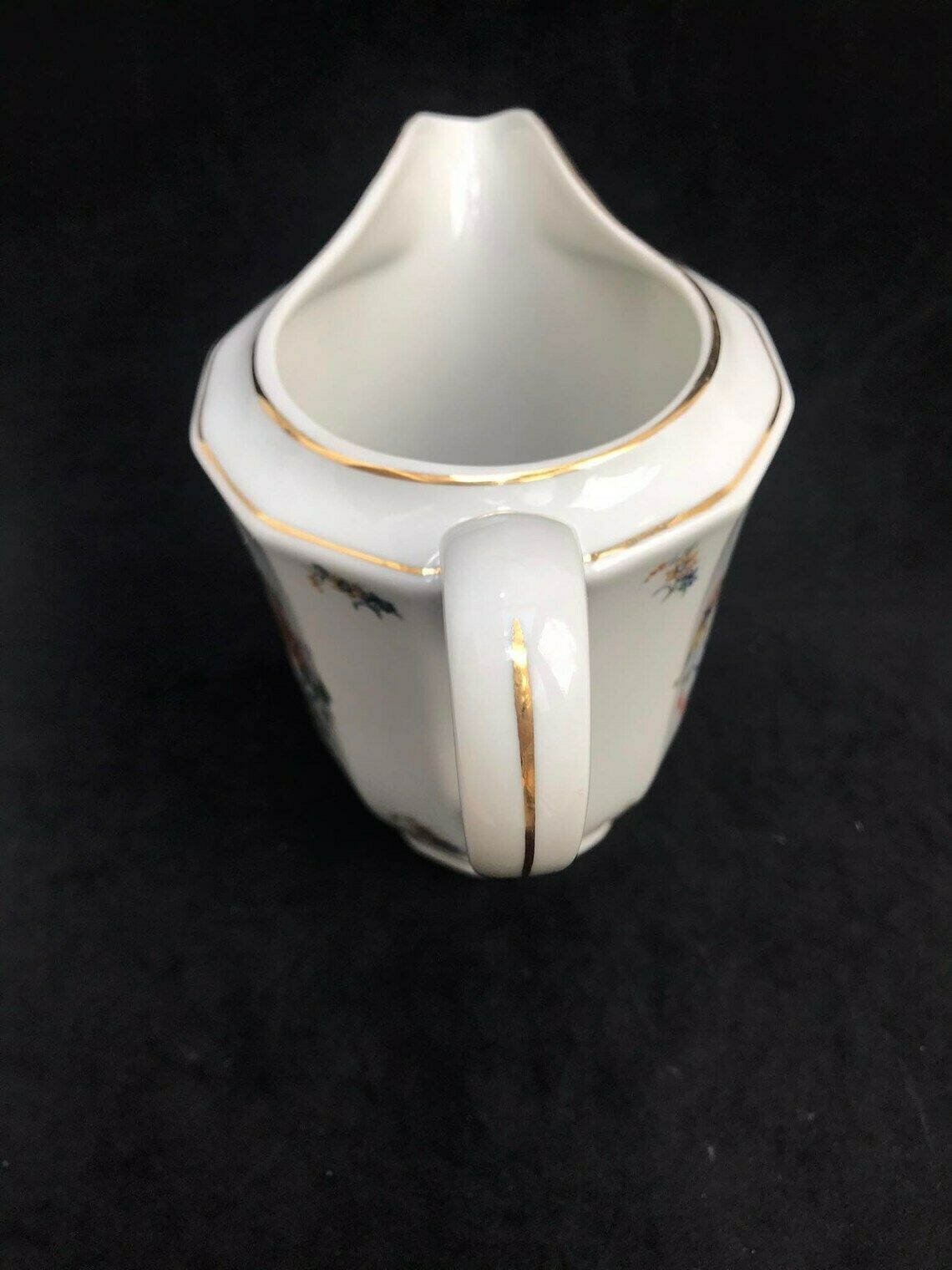 photo vinterior Porcelain Milk Jug Large Creamer Floral Milk Pot Tea Coffee 1940s Porcelain De Boudour Cerabel Belgium Wedding Gift Illustration Gold Rim