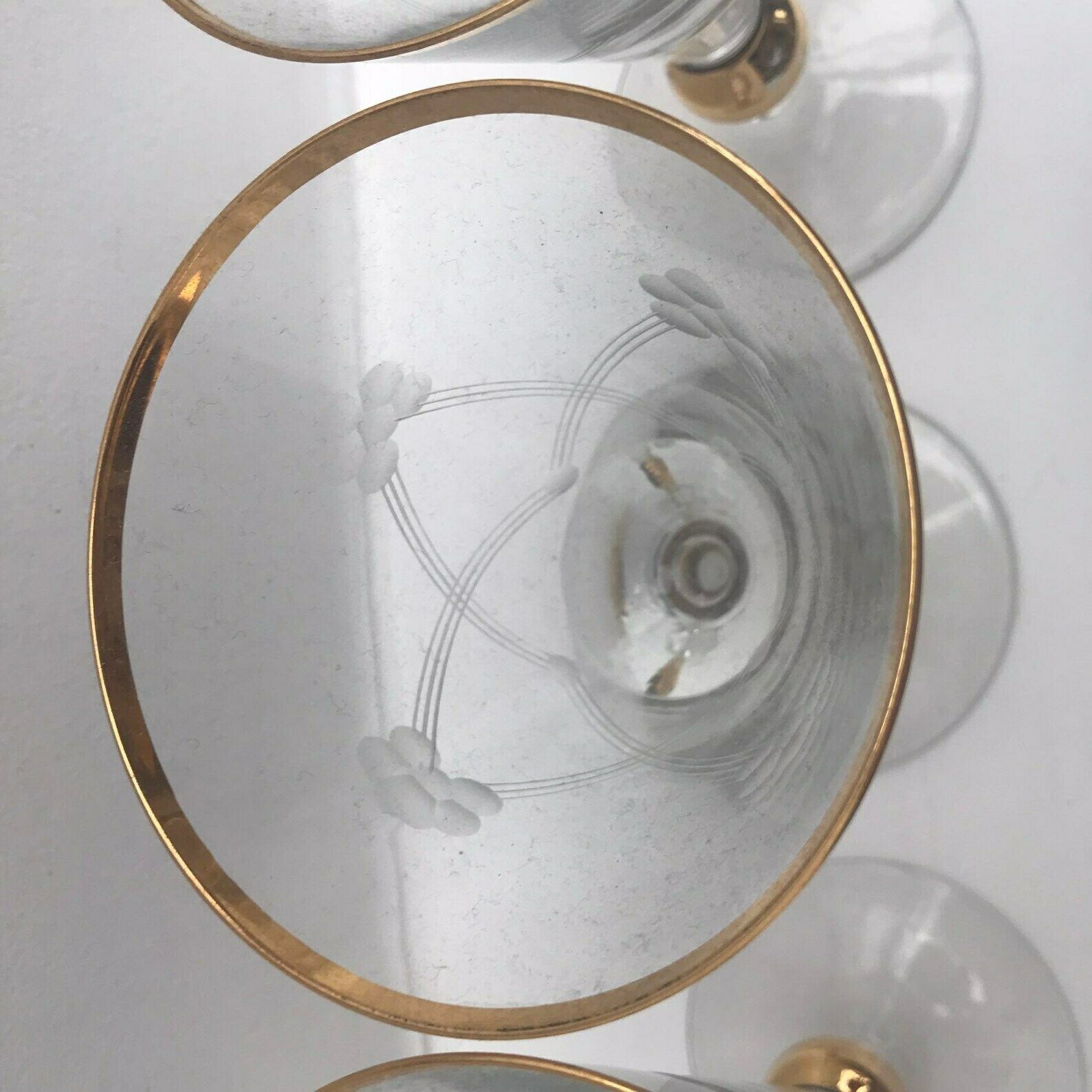 Water Glasses Set Of 4 Golden Decorated Foot With A Ball And A Round Base Gilded Hollywood Regency Bar France Christmas Table Bar Cart photo 174.0