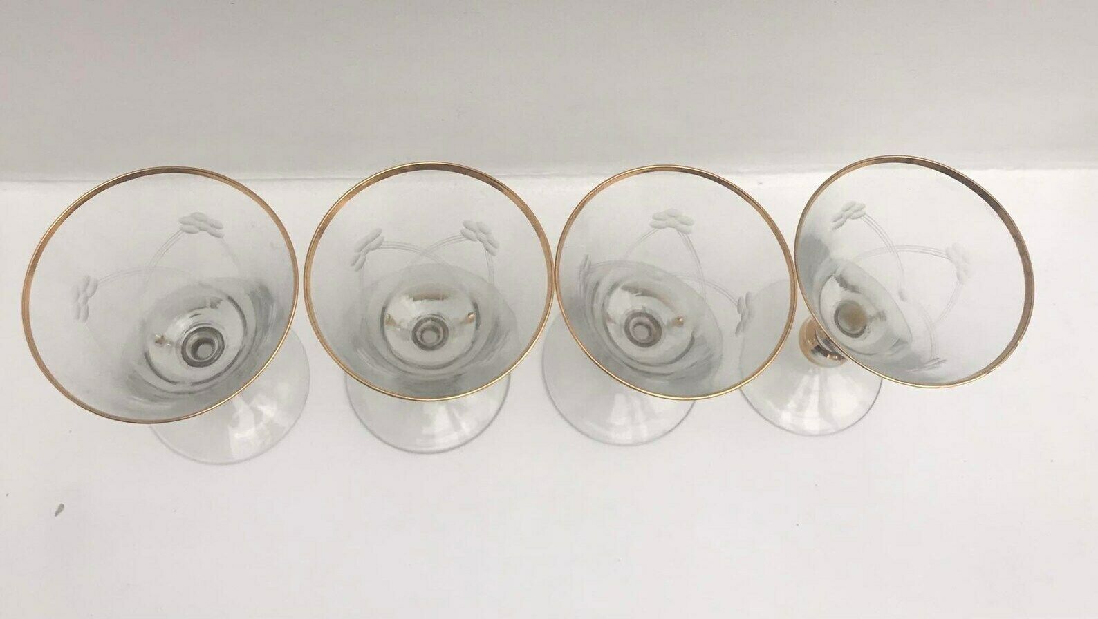 Water Glasses Set Of 4 Golden Decorated Foot With A Ball And A Round Base Gilded Hollywood Regency Bar France Christmas Table Bar Cart photo vinterior
