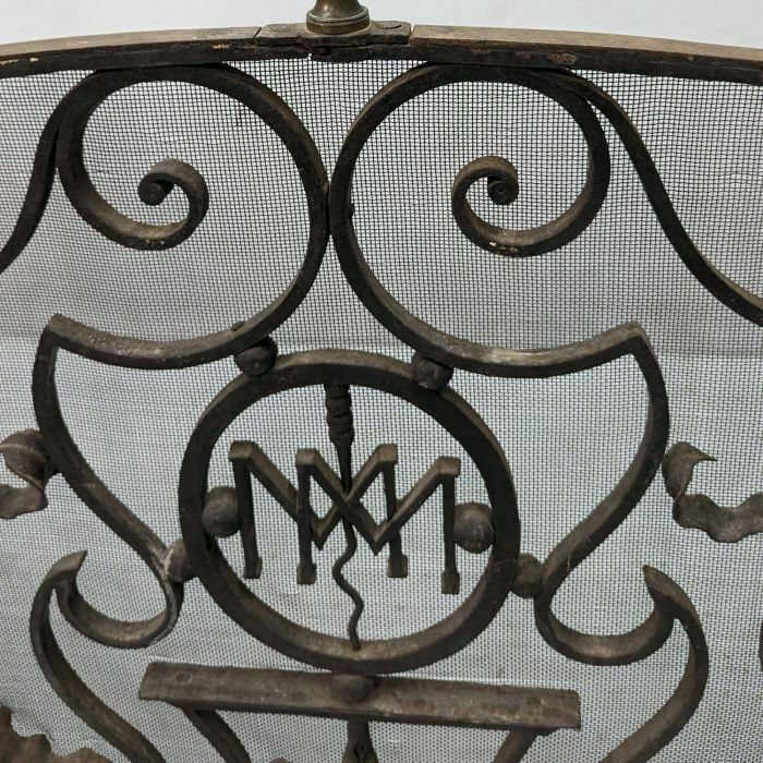 18th Century Wrought Iron Fireplace Screen photo 1632.0
