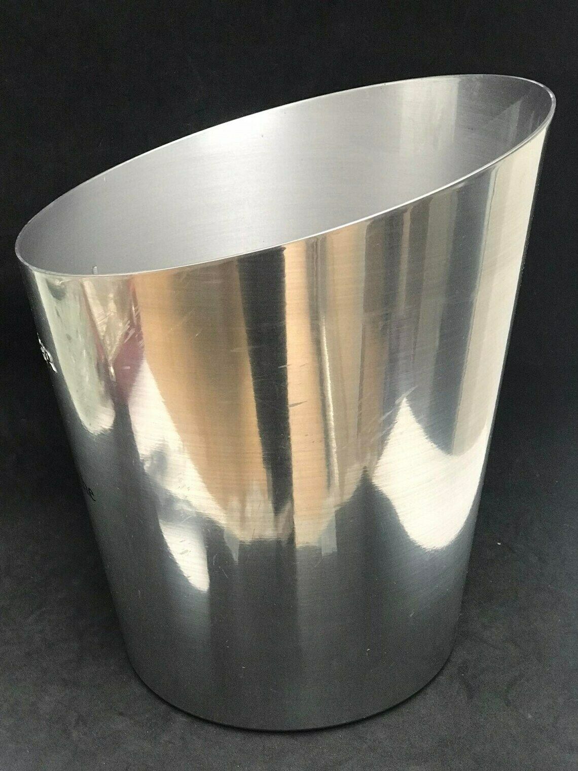 Champagnekoeler Louis Roederer Frankrijk Roestvrij Staal Wijnkoeler Ijsemmer Barkar Huwelijkscadeau photo furniture