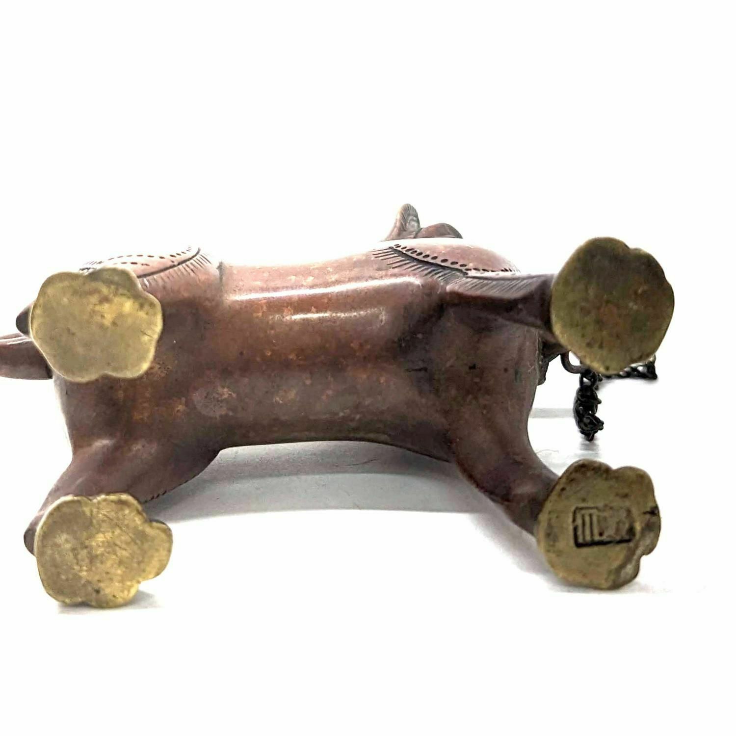 photo furniture Aquamamile In Bronze Nuremberg Xi Xth