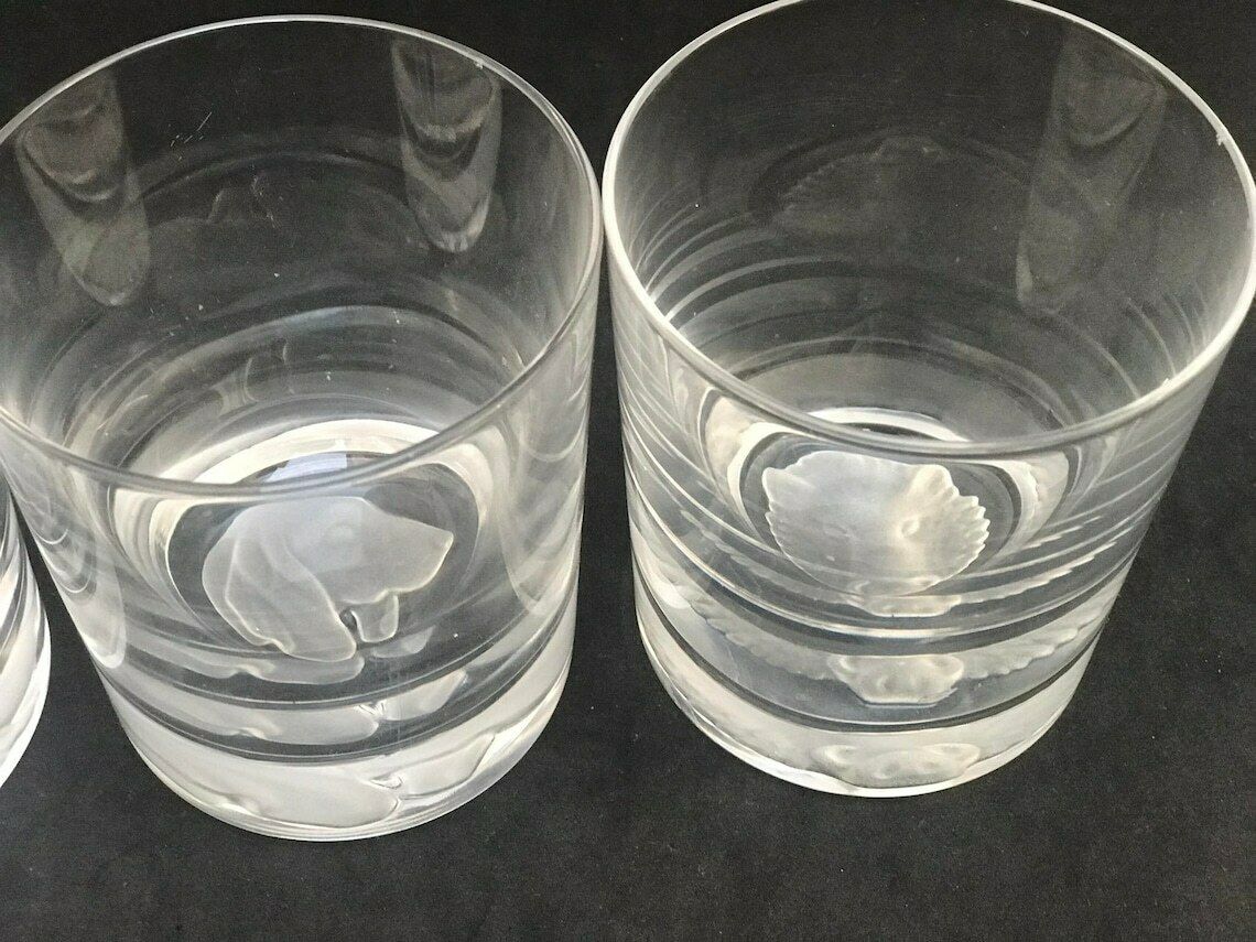 photo furniture Whiskeyglazenset Van 3 Stuks – Zwaar Kristal, Geblazen Glas, Jachttaferelen Met Intaglio Decoratie, Vintage
