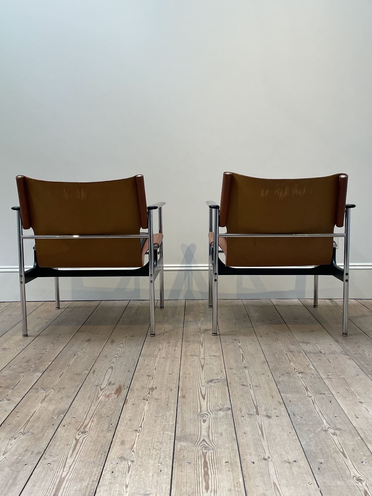 Charles Pollock 657 Leather Sling Lounge Chairs By Knoll photo Furniture