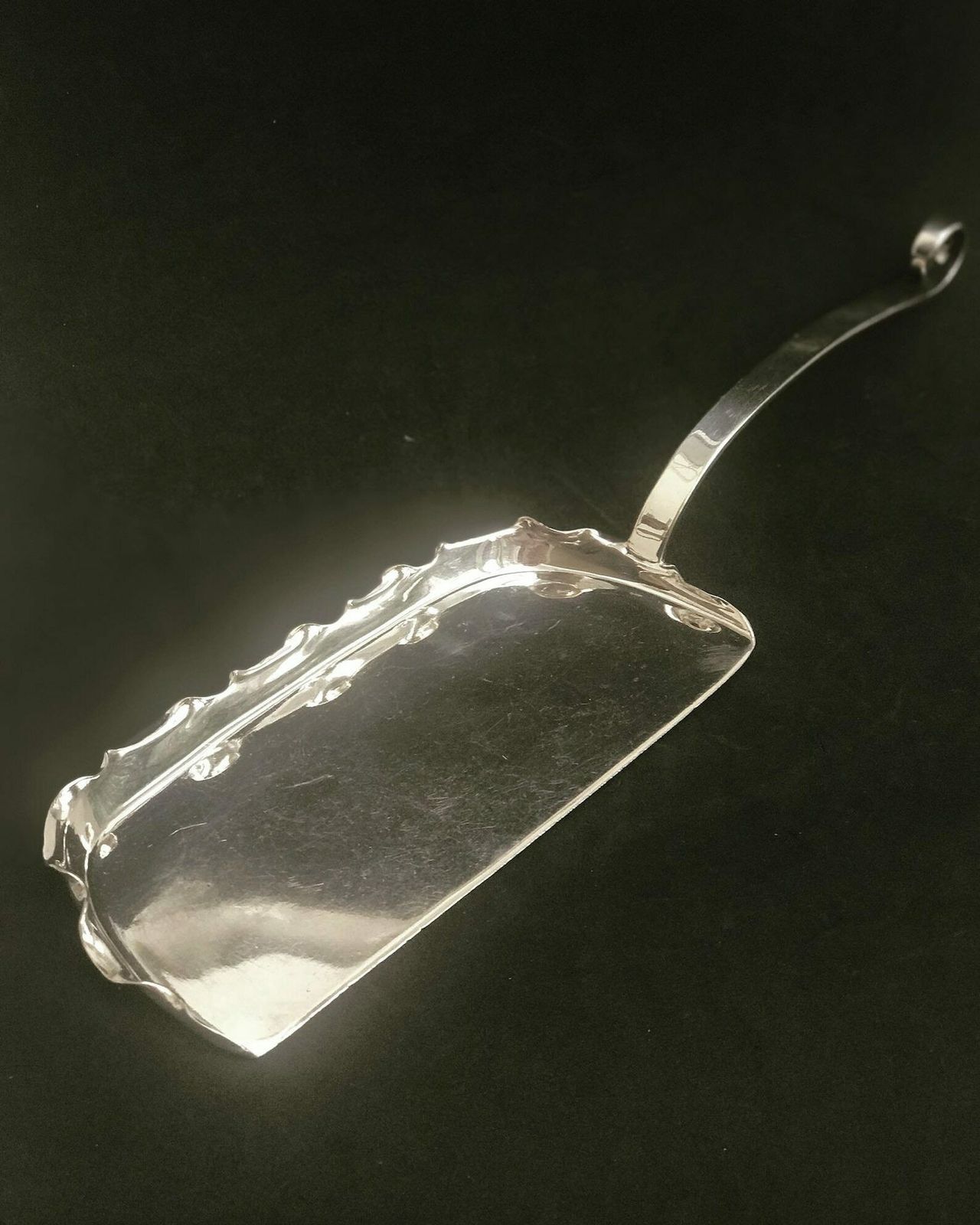 Crumb Shovel Silver Plated Scraper Table Tidy Wedding Gift For Couple Crumb Scoop photo furniture
