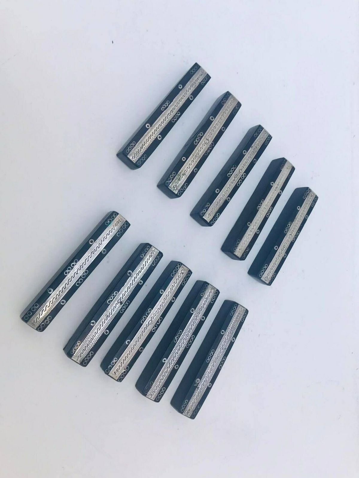photo for sale Messenlegger Set Tuareg Zilver Tribaal Berber Nomadisch Kunst Handgemaakt Decor Houten Zilver Afrikaanse Kunst Verzamelaar Huwelijkscadeau Uniek
