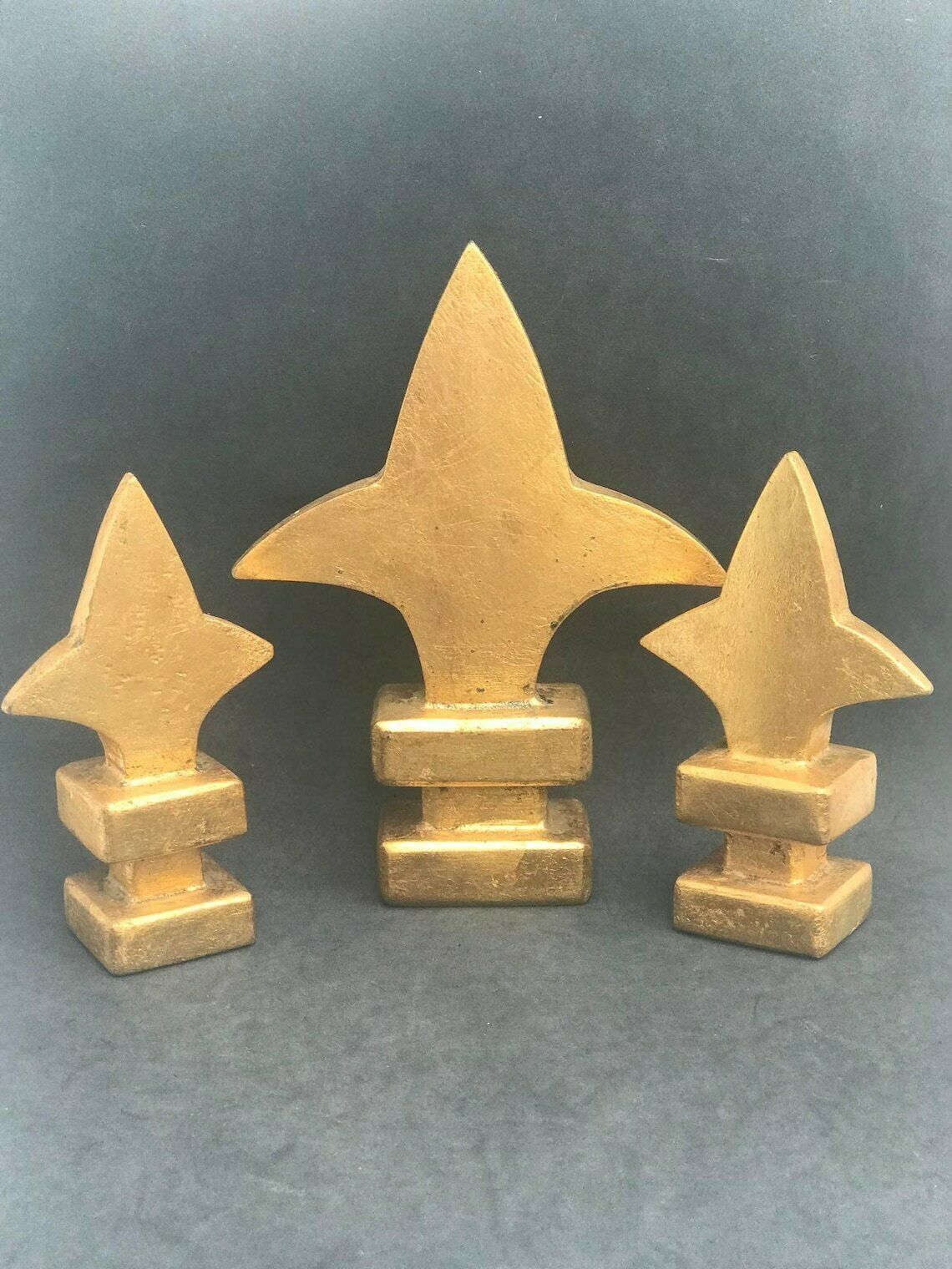 Gouden Gordijnroedeafdekker – Tafeldecoratie | Gouden Fleur De Lys | Shabby Chic | Luxe Decor | Kerst | Carnaval Tafelthema photo vintage