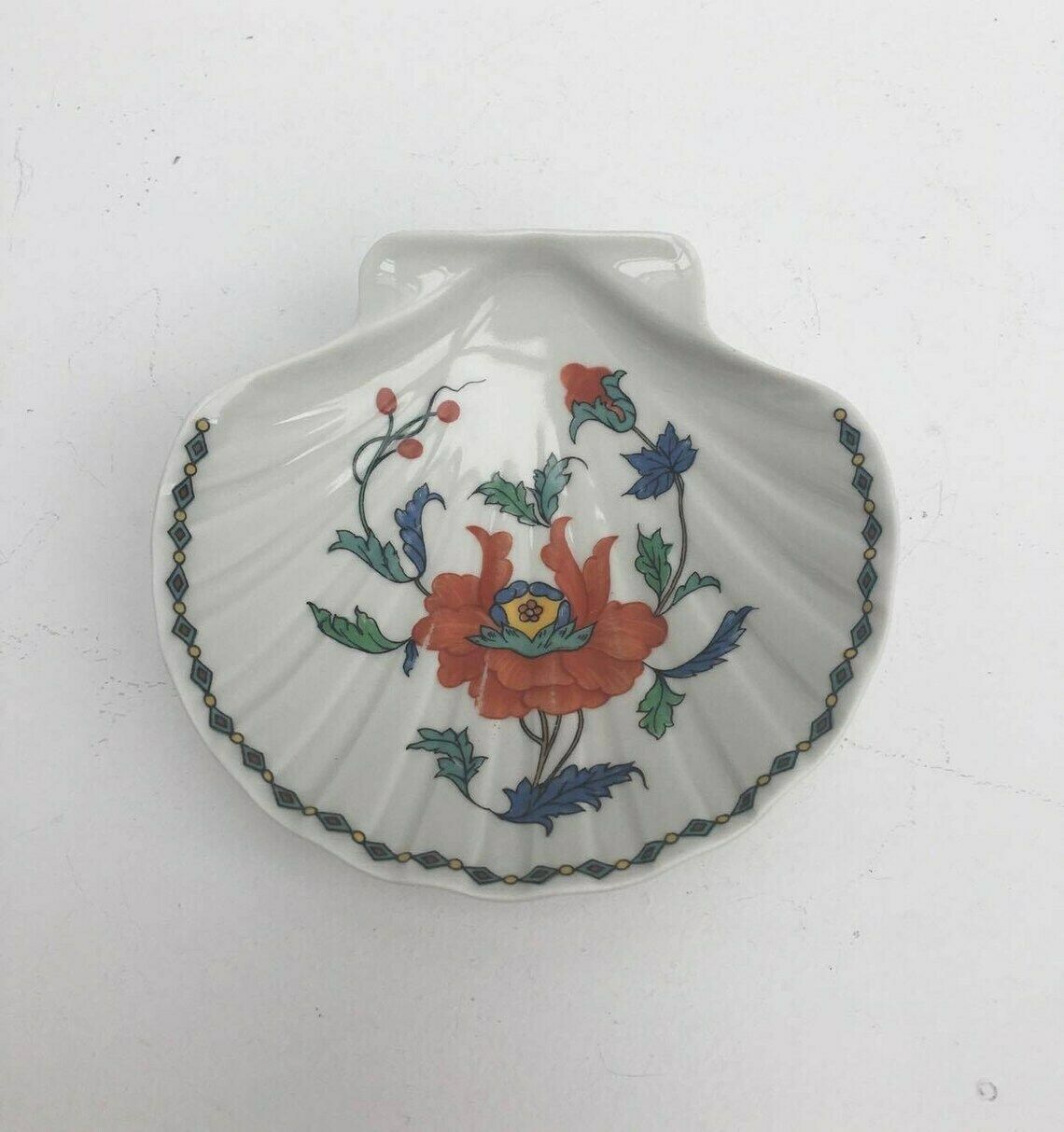 Shell Shaped Dish In Pavot By Porcelaine De Paris, Lovely Dish, China Replacement Dish, Shell Shaped Dish Discontinued photo vinterior