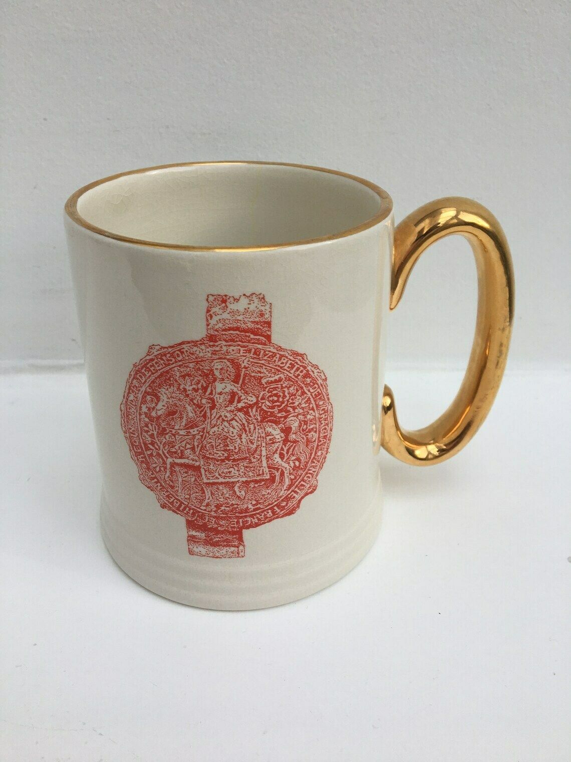 Queen Elizabeth II Large Mug Royal Monarch Commemorative Tankard Antiques 1565 1965 Queen Elisabeth Ceramic Stein Beer Mug Gold Handle photo furniture