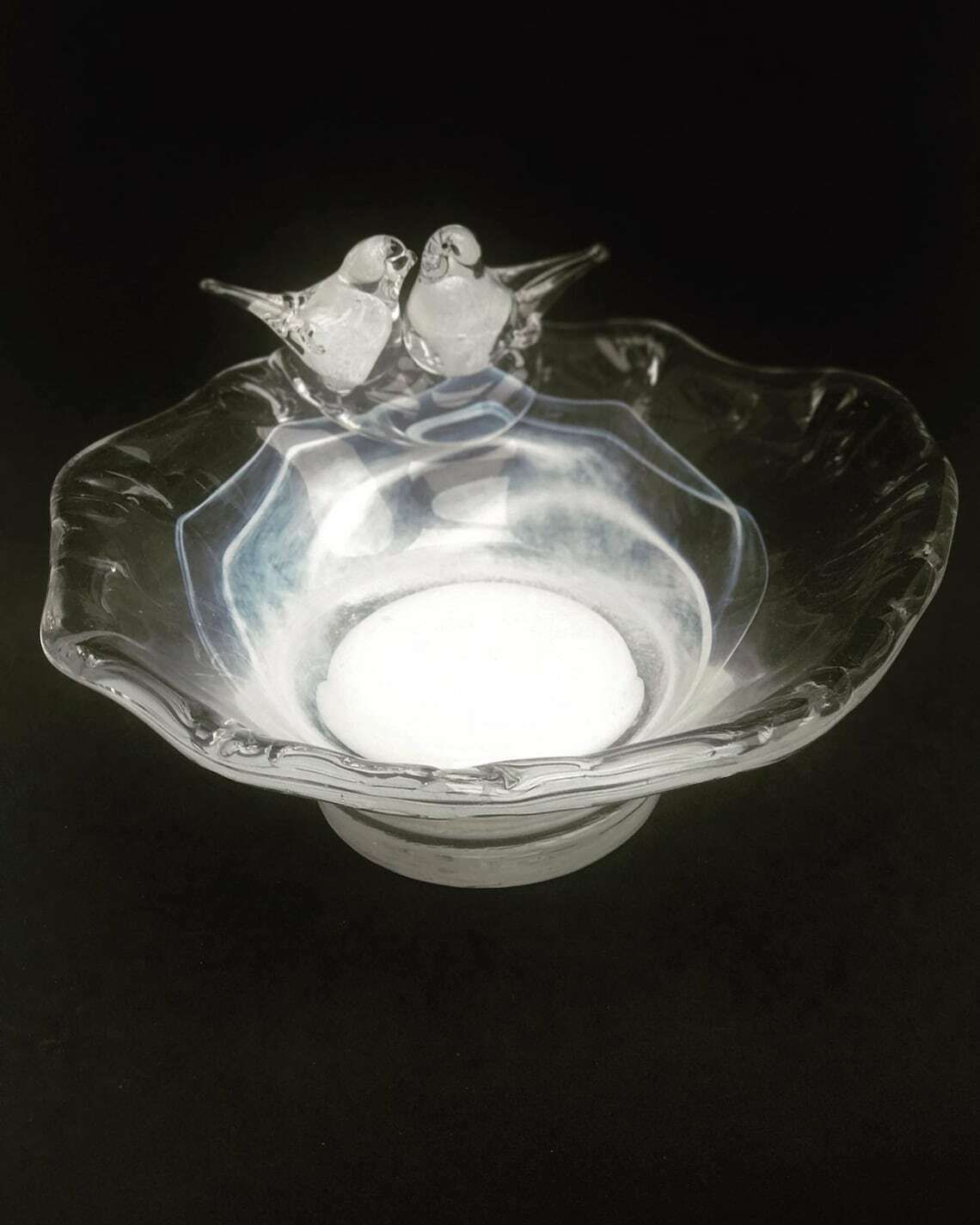 Vintage Heavy Glass Fruits Bowl Lasi Studio Viasetti Finland Finish Art Glass Irregular Shape Two Birds Wedding Gift Couple Scandinavian photo furniture