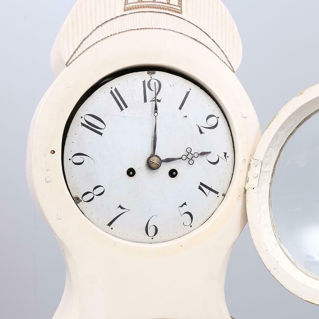 Swedish Mora Clock Antique White Svangd Model Early 1800s Antique photo furniture