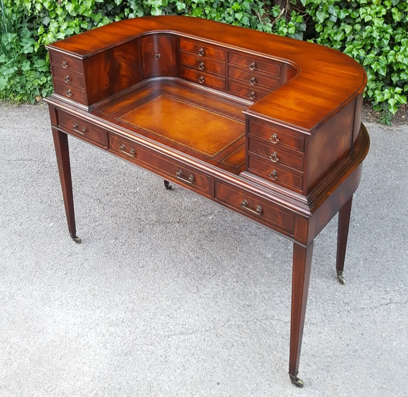 Antique Mahogany Carlton House Desk