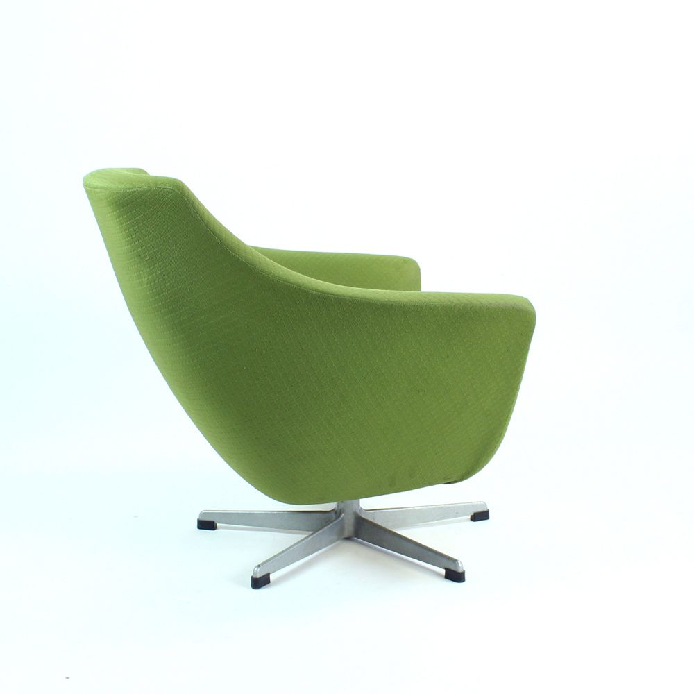 Green Midcentury Swivel Club Chair By Up Zavody, Czechoslovakia 1979 photo for sale