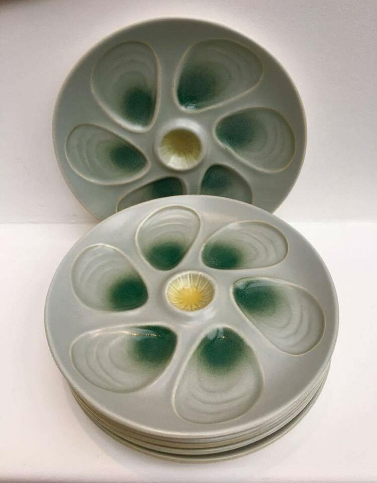 6 French Oyster Plate Green Vintage Oysters Platter 1950 Plate Oysters, Dish Oysters, Shellfish, Seafood, Ceramics France, French Pottery photo vinterior