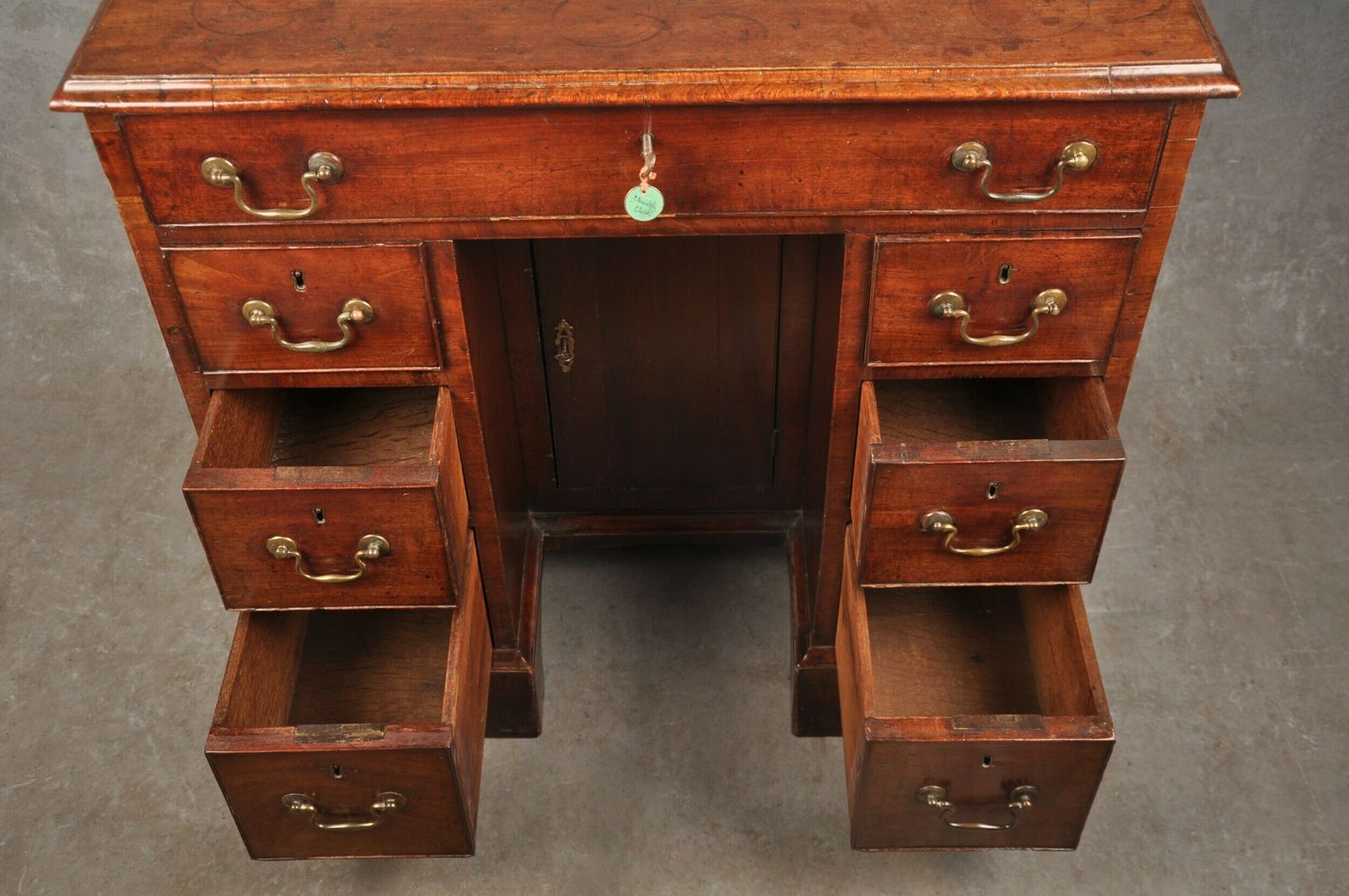 Small Mid 18th Century Mahogany Kneehole Desk photo Furniture