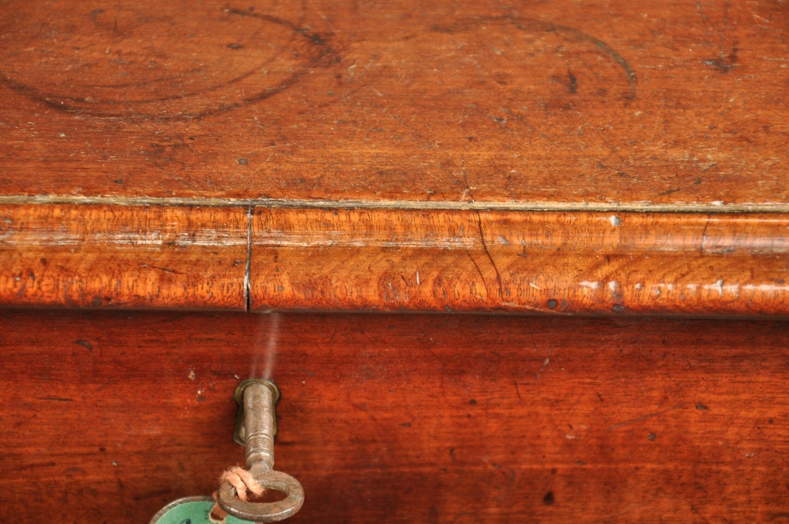 Small Mid 18th Century Mahogany Kneehole Desk photo vintage