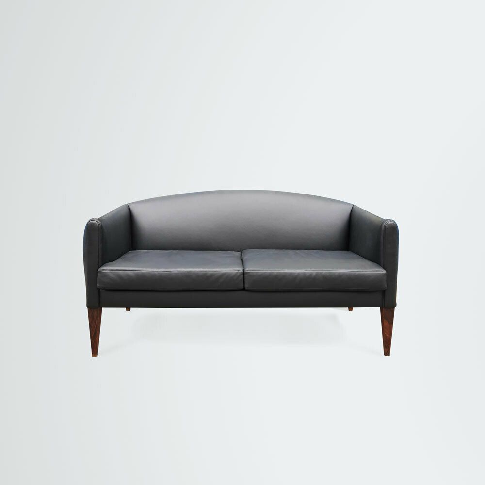 Illum Wikkelsø V12 Sofa photo for sale