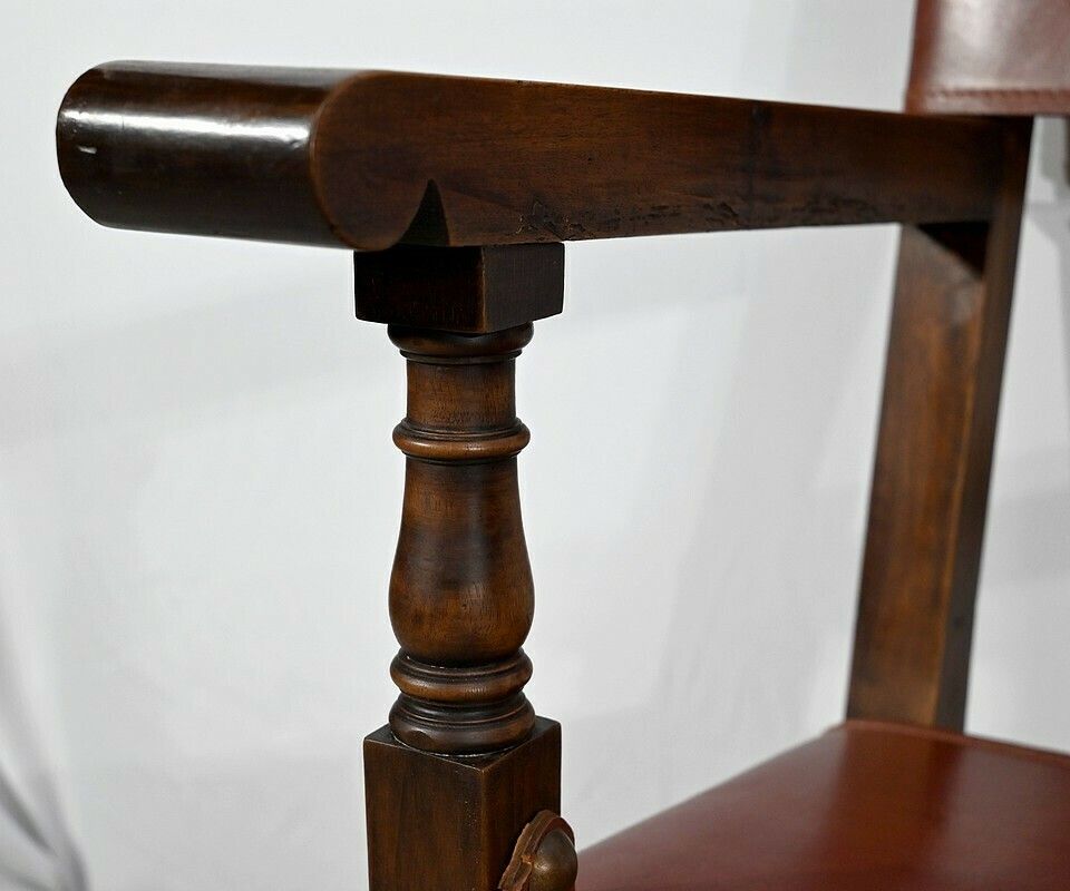 photo furniture Armchair In Walnut And Leather From Cordoba   Late 19th Century