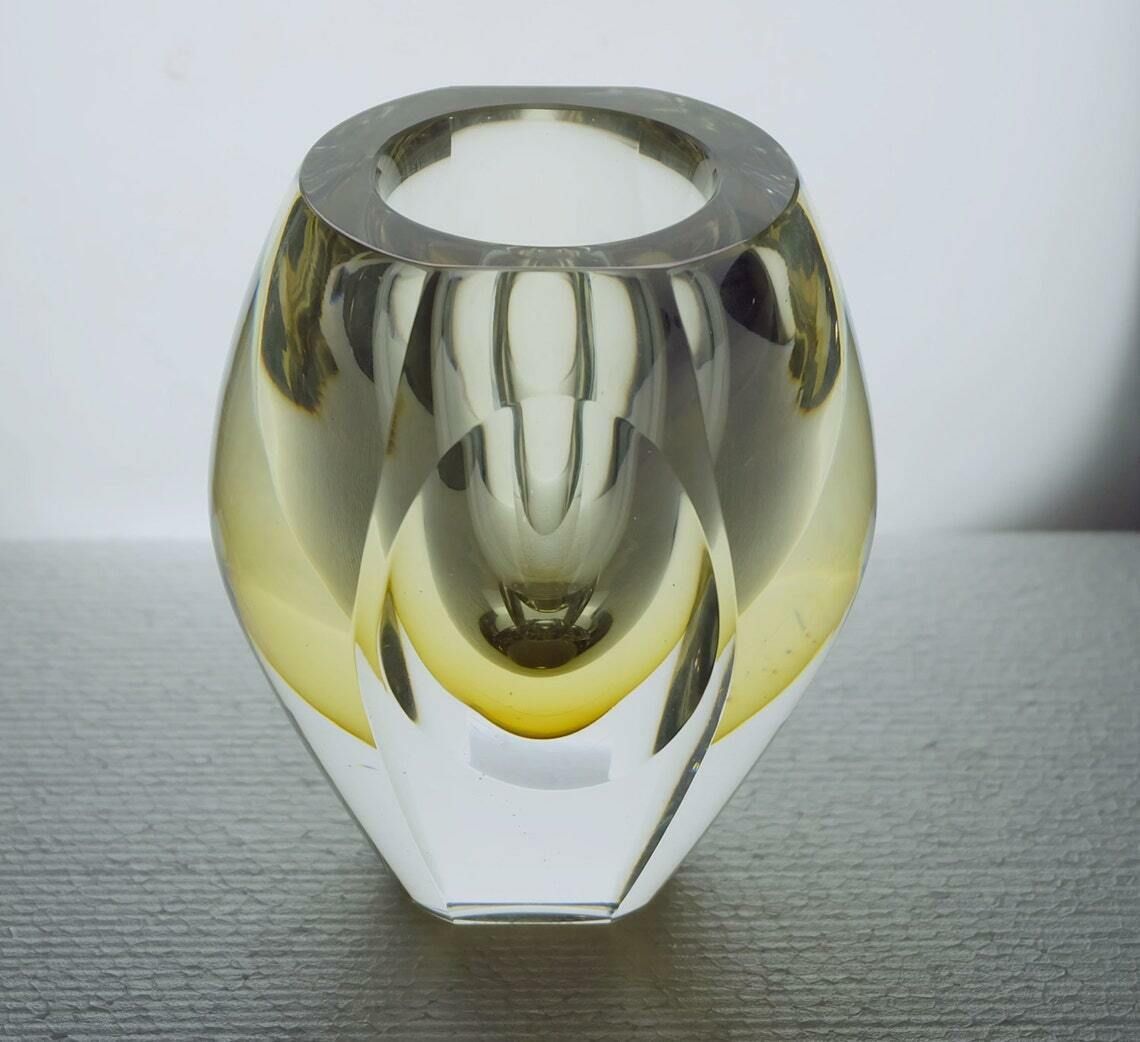 Ventana Vase Kosta Sweden Mona Morales Schildt photo furniture