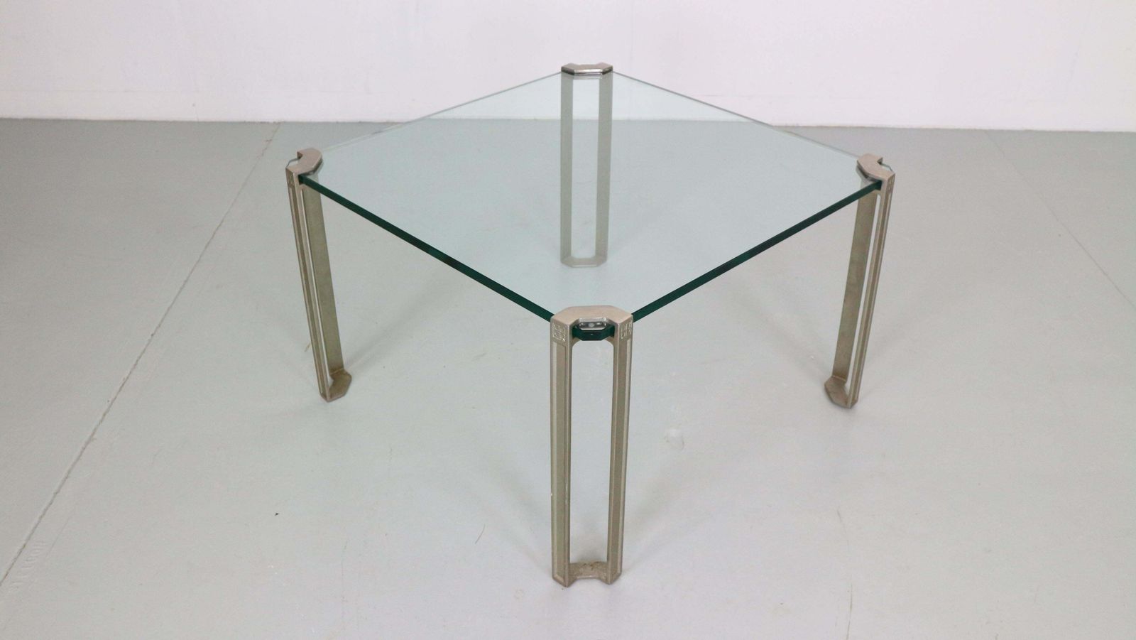Peter Ghyczy For Ghyzcy Square Glass Coffee Table 1970''S Hollywood Regency photo vinterior