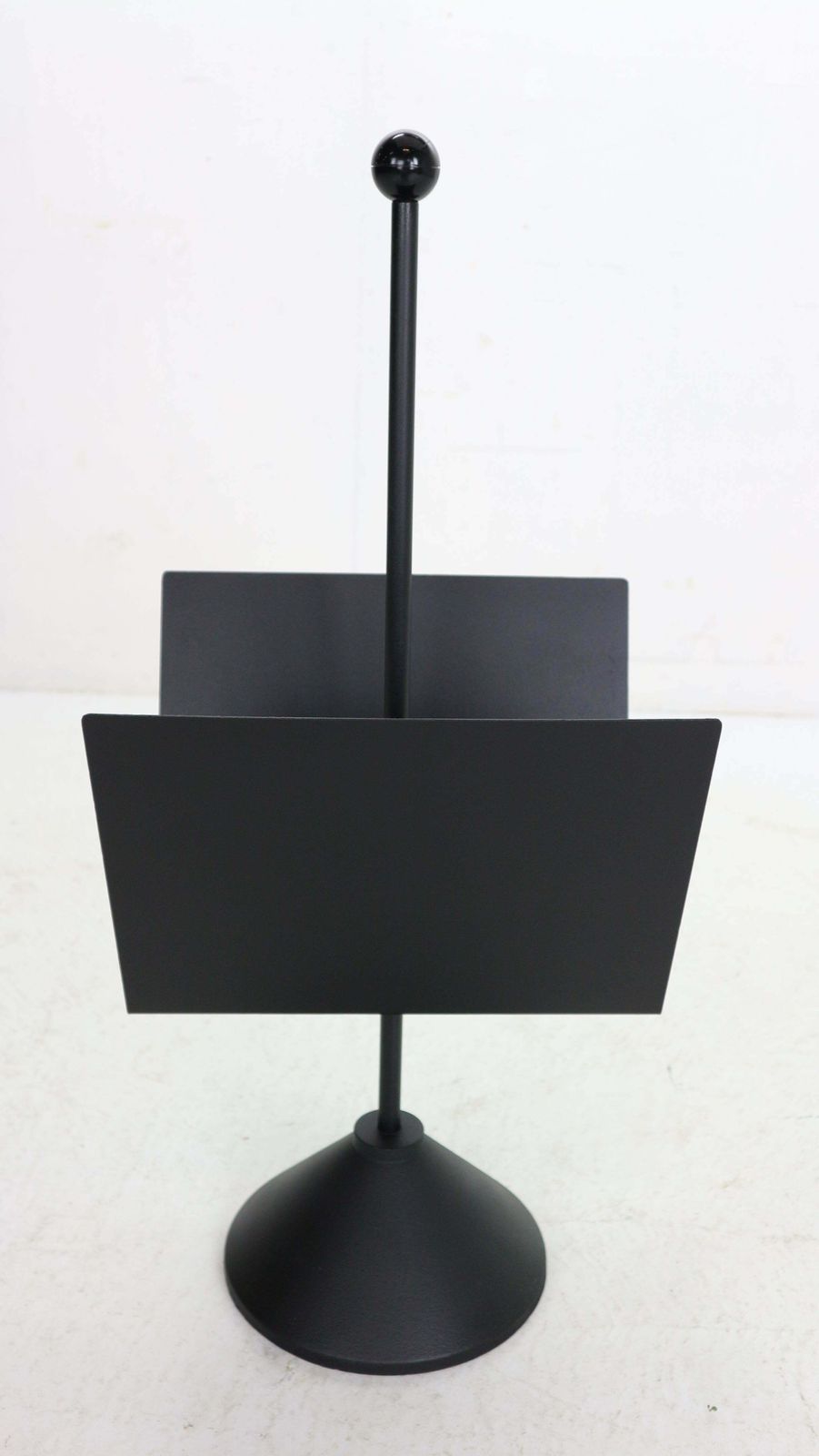 Porada Arredi Black Metal Minimalistic Magazinine Rack 1980''S Italy photo buy