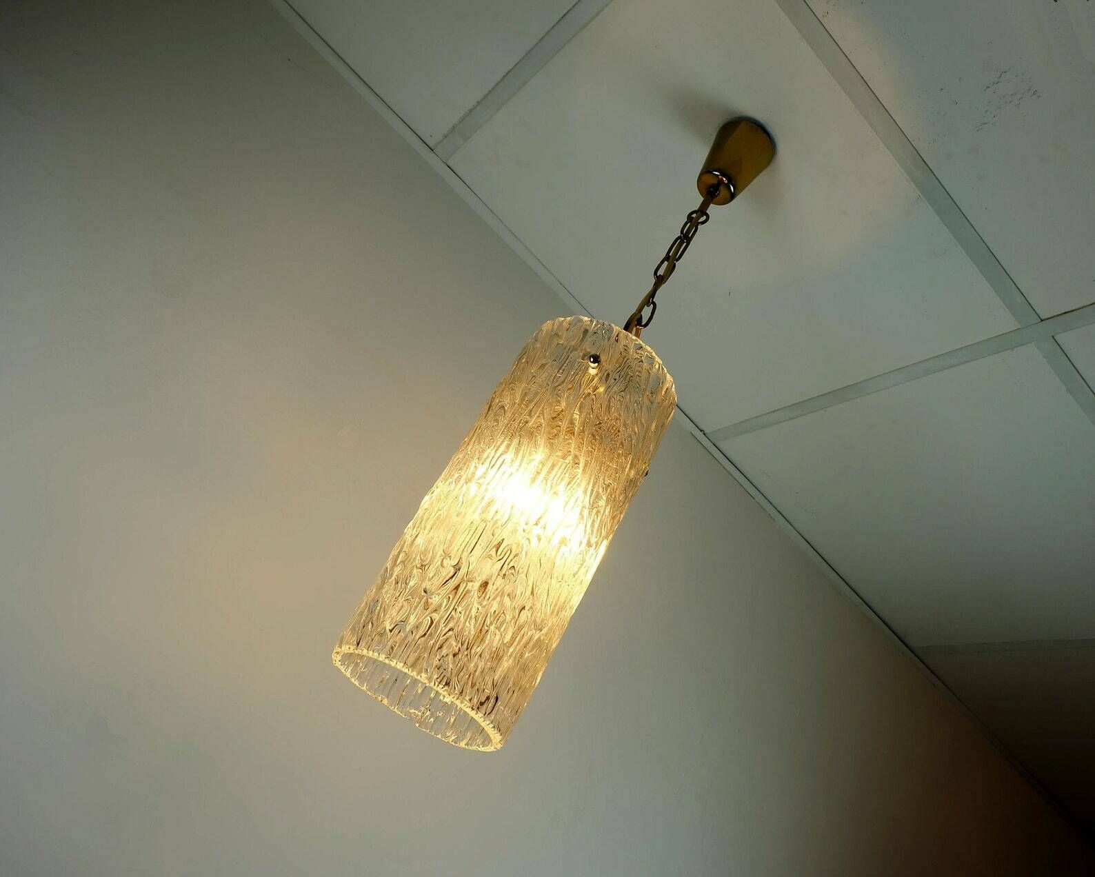 Elegant Mid Century 1950s Pendant Lamp Kalmar Franken Ice Glass Textured Glass Brass