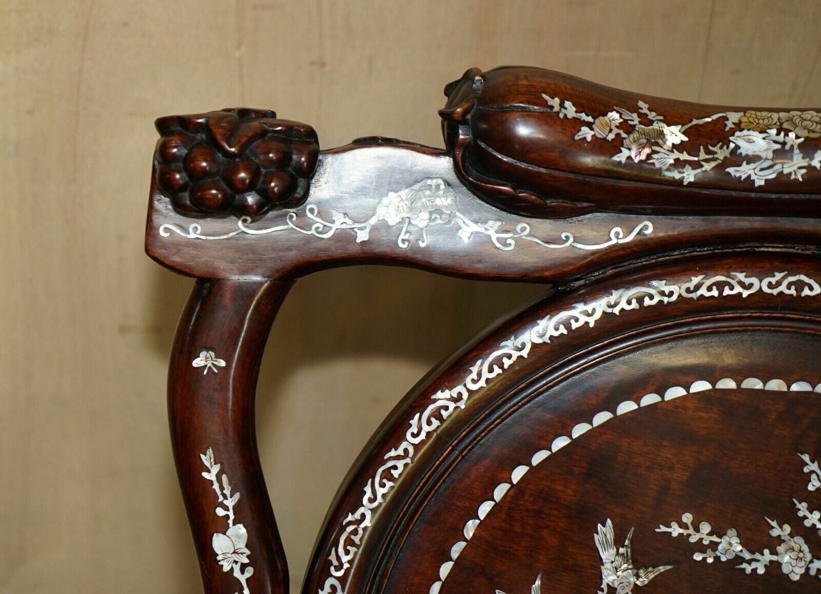 Pair Of Antique Padauk & Mother Of Pearl Reclined Plantation Armchairs & Table photo vinterior