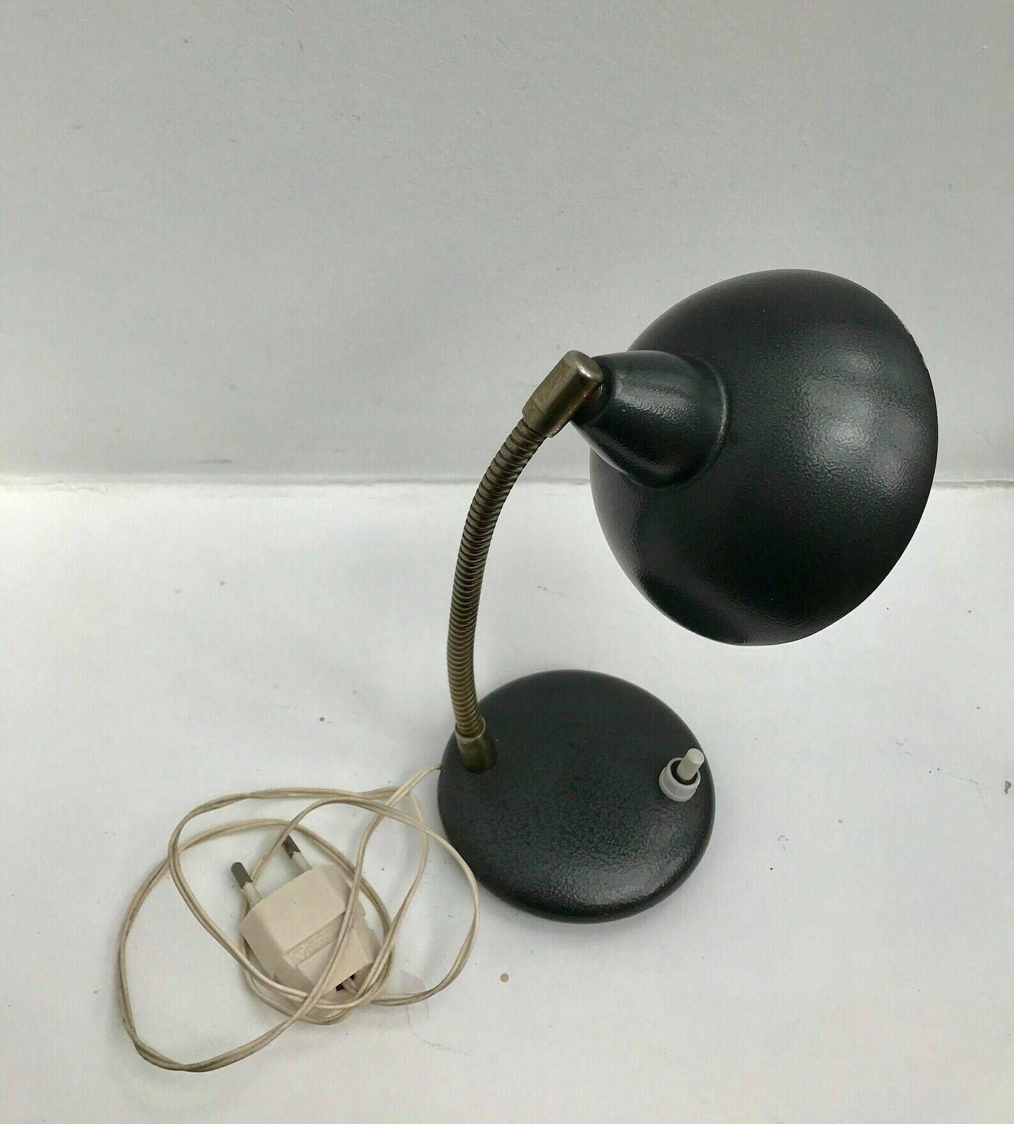 Table Lamp Industrial Mid Century Small Desk Lamp Goose Neckvintage 40s 50s Italy Adjustable Table Lamp Flexible Bauhaus Minimalist Gift photo Lighting