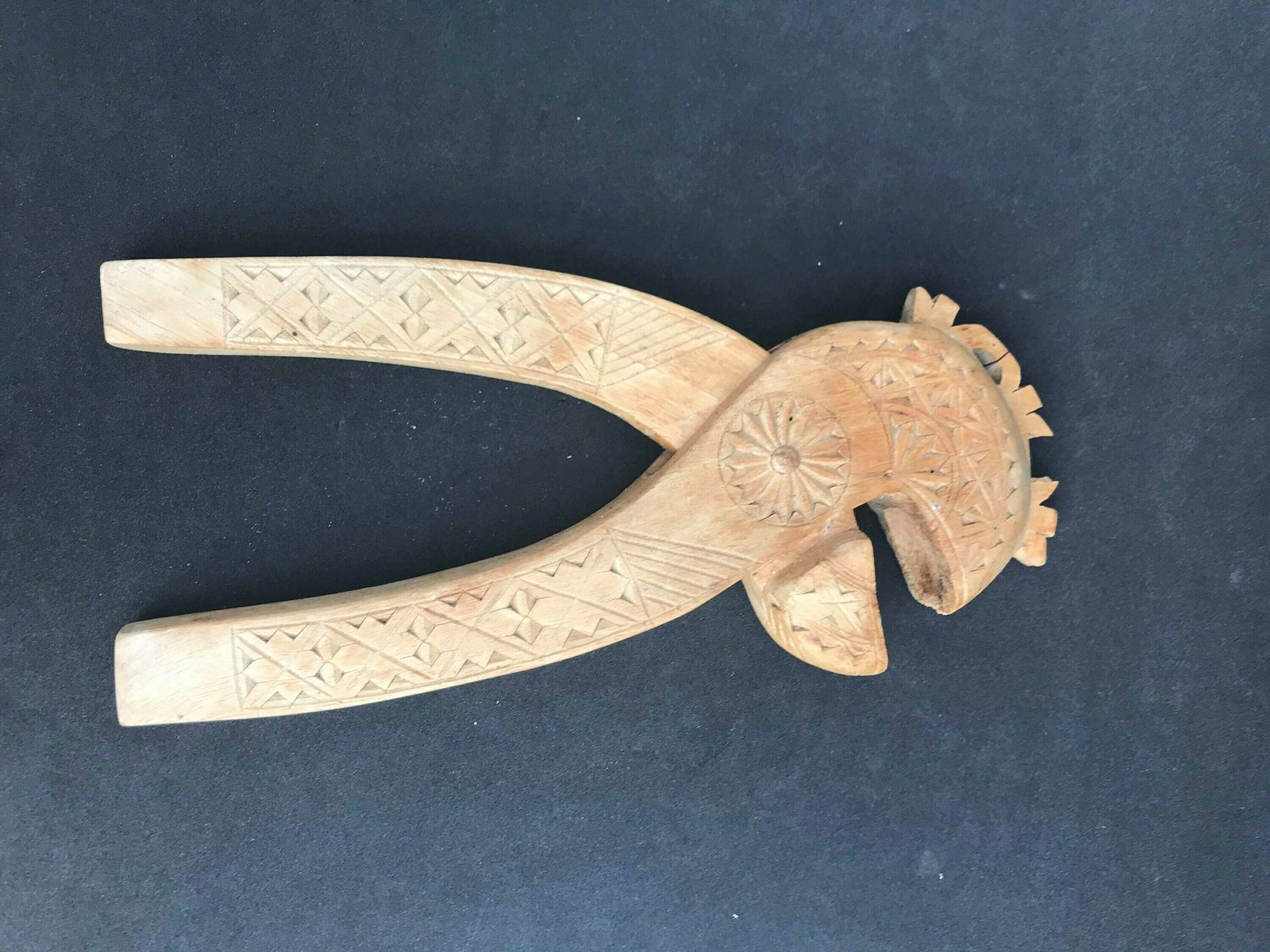 Notenkraker, Handgesneden, Scandinavisch, Walnoothout, Teak, Deens, Mid Century Modern, Cadeau photo 160.0