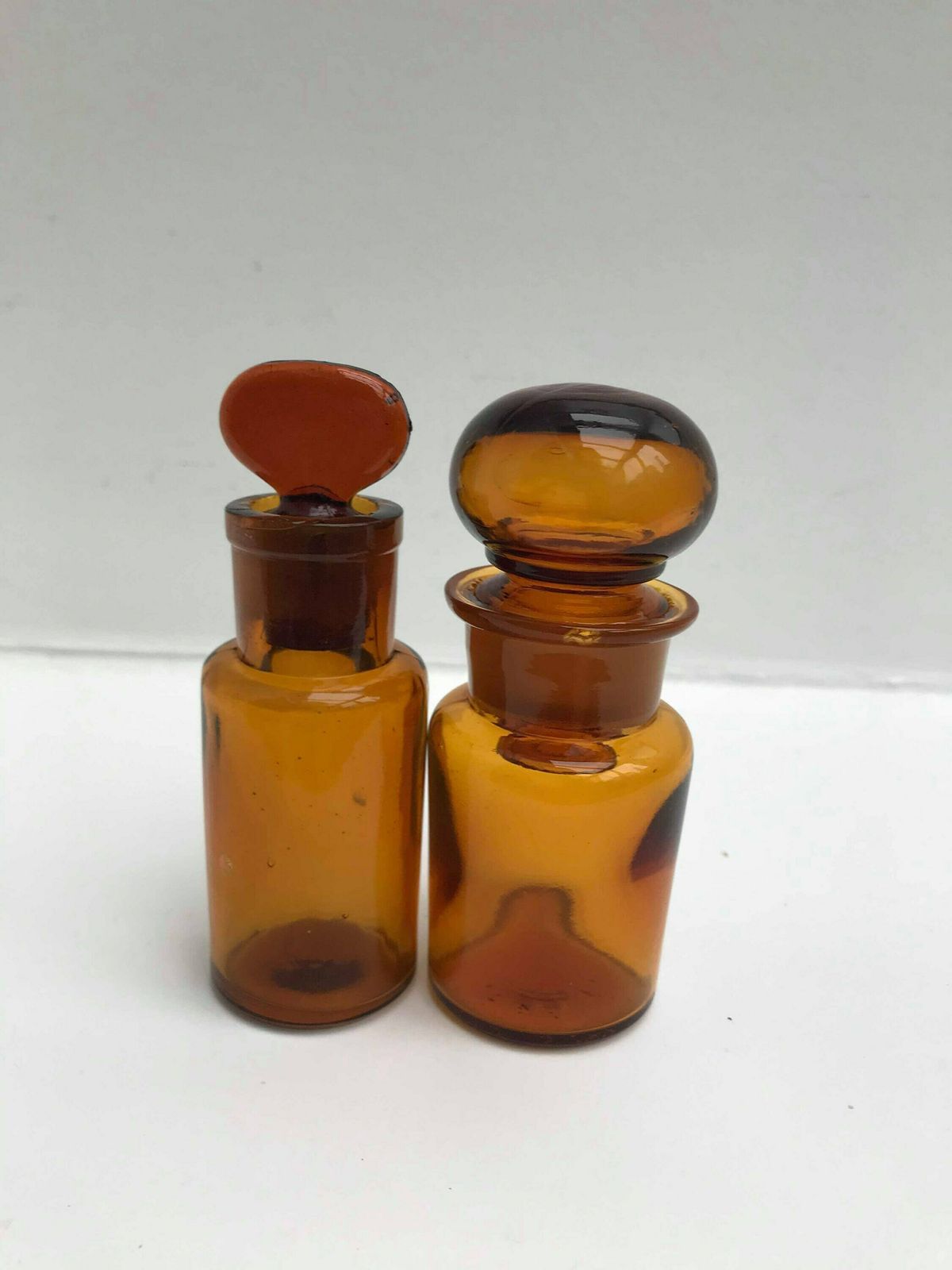 Cabinet Pharmacy Antique Brown Amber Glass Apothecary Bottles Set 2 Cabinet Chemist Medical Bathroom Decor Collectible Prescription Medicine photo Home Decor