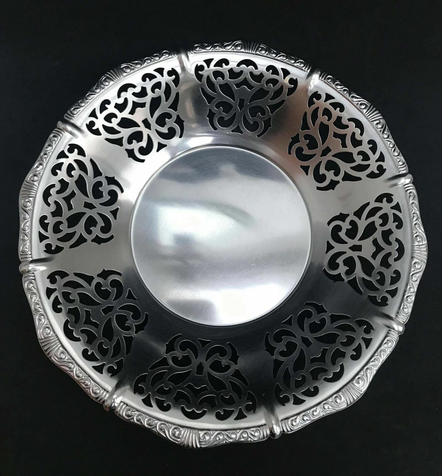 photo furniture Alessi Alfra Fruit Bowl Centerpiece Bread Serving Vintage Stainless Steel, Black Plastic Ball Feet Mid Century 1960s Christmas Gift For Mum