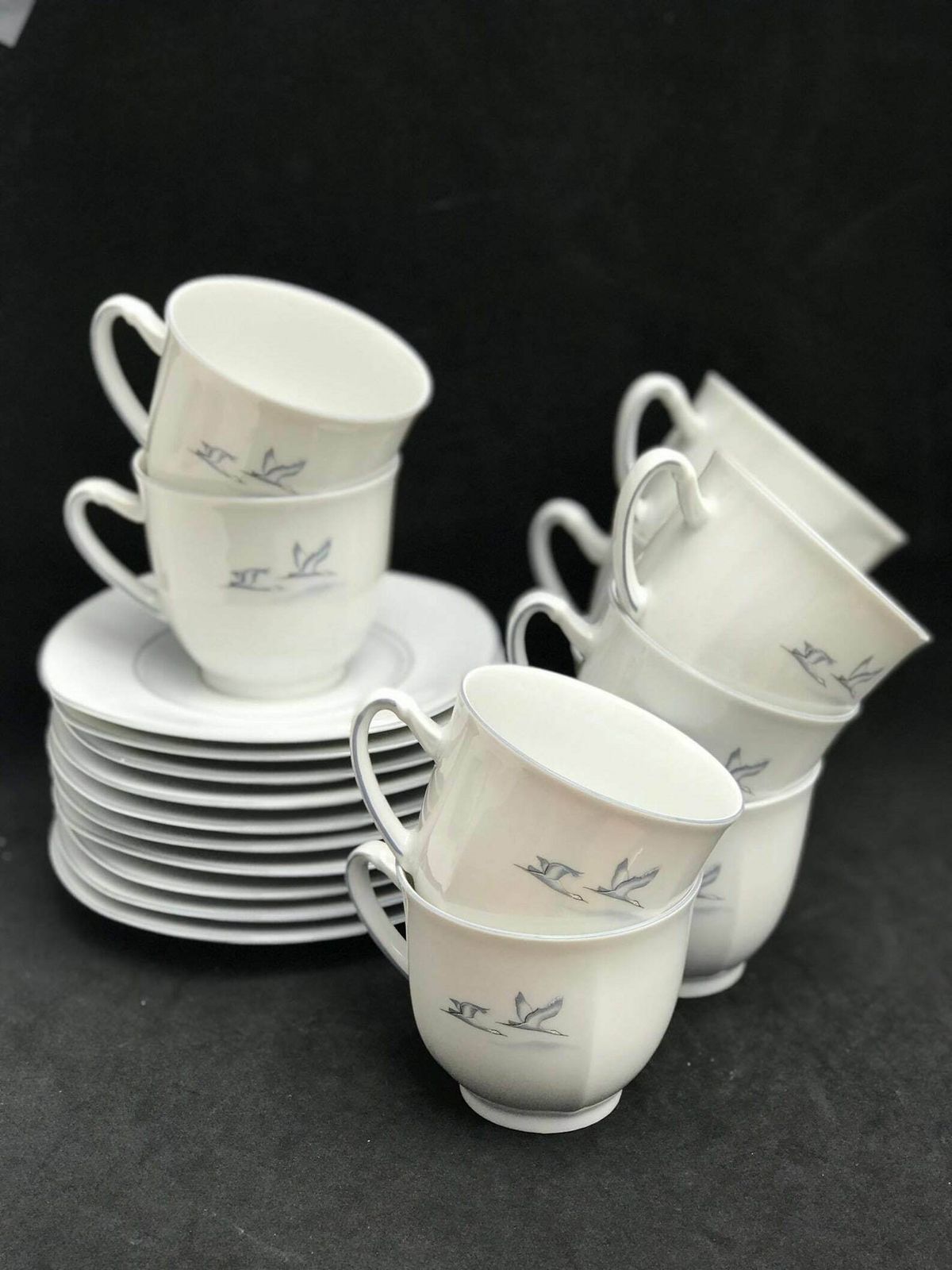 photo for sale Tea Coffee Cups And Saucers Set 8 Porcelain Winterling Spülmaschinenfest Bavaria Vintage Rare Replacemnt Birds Beachside Coast Kitchen