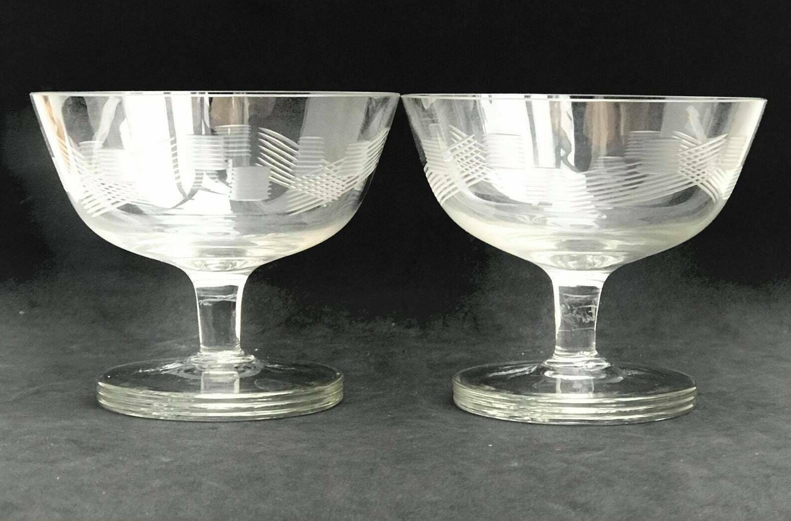 2 Antieke Champagnecoupes – Kristallen Geslepen Coupes, Ca. Jaren 1920, Frans, Set Van 2, Stengel, Barkarrondecoratie, Bruiloft, Bartender, Cocktailglazen, Cadeau photo Woonaccessoires