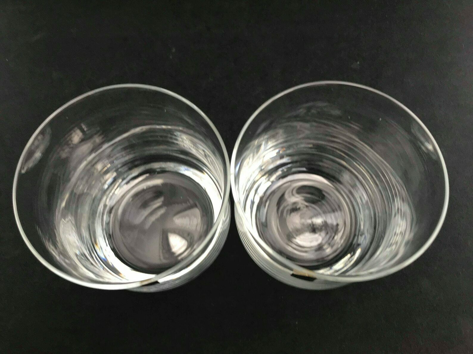 photo furniture Whiskey Glasses Crystal Whisky On The Rocks Double Bourbon Extra Large Cocktail Set Of 2 Bar Cart Decor Gift For Him Pair Cocktail Glasses