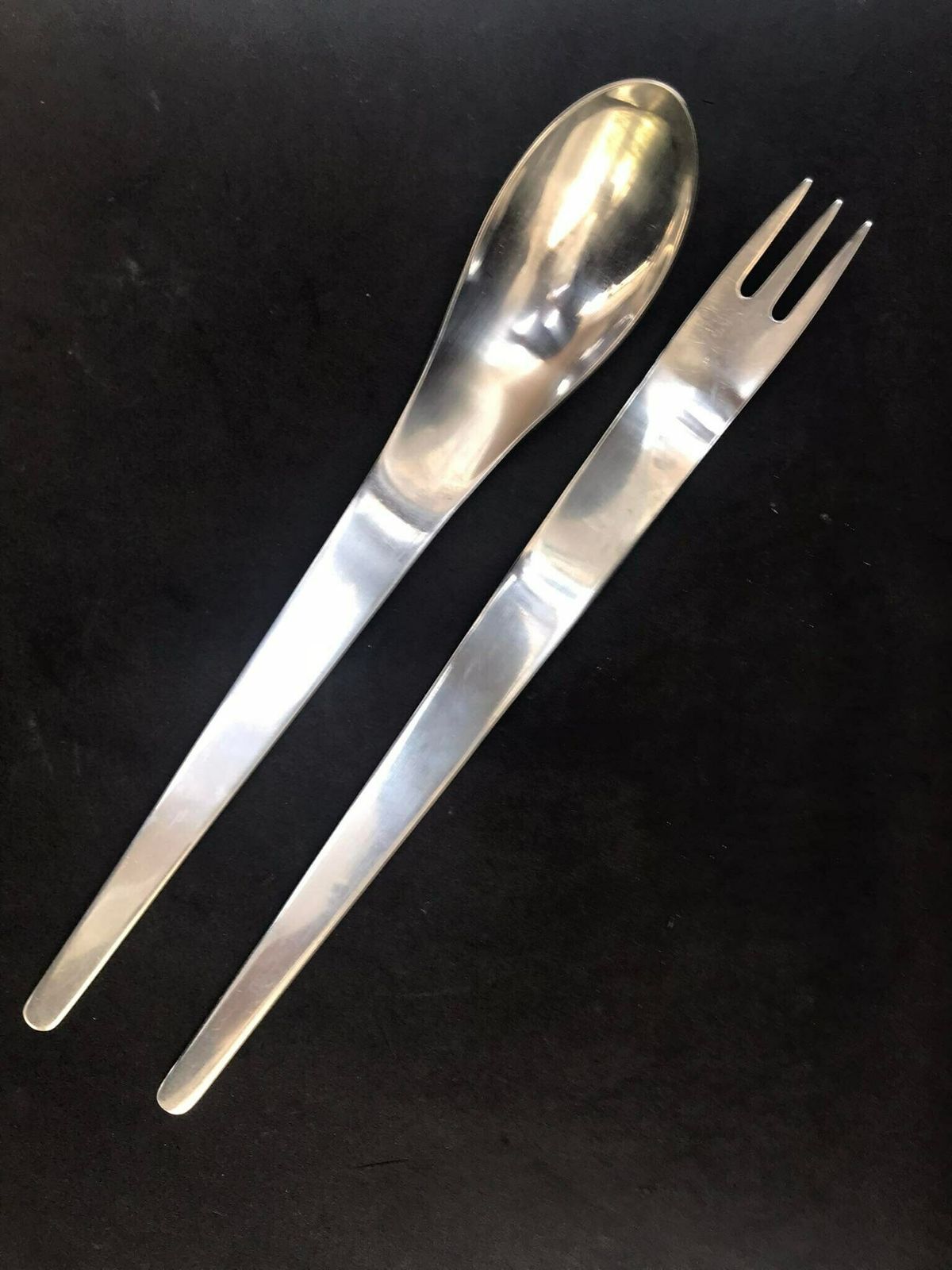 photo furniture Georg Jensen Salad Server Set 2 Pcs Arne Jacobsen Design Stainless Steel Cutlery Set Modernist Wedding Gift