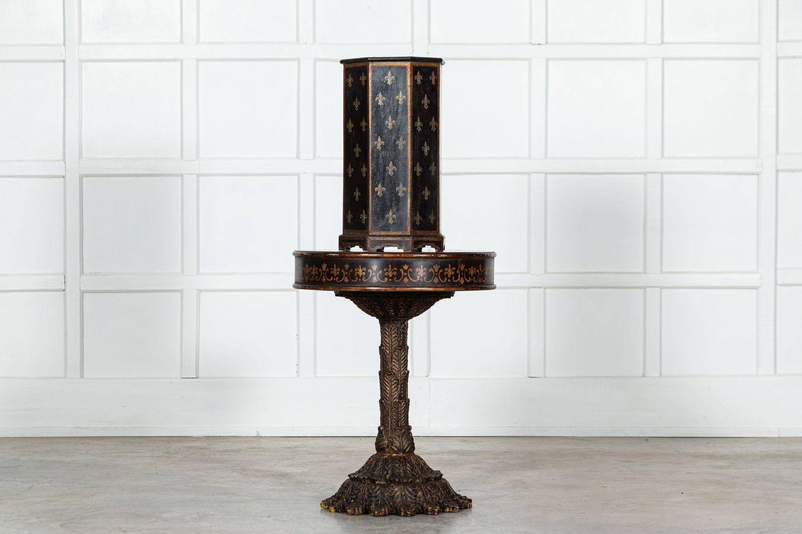 French Napoleon III Fleur De Lis Painted Umbrella Stand