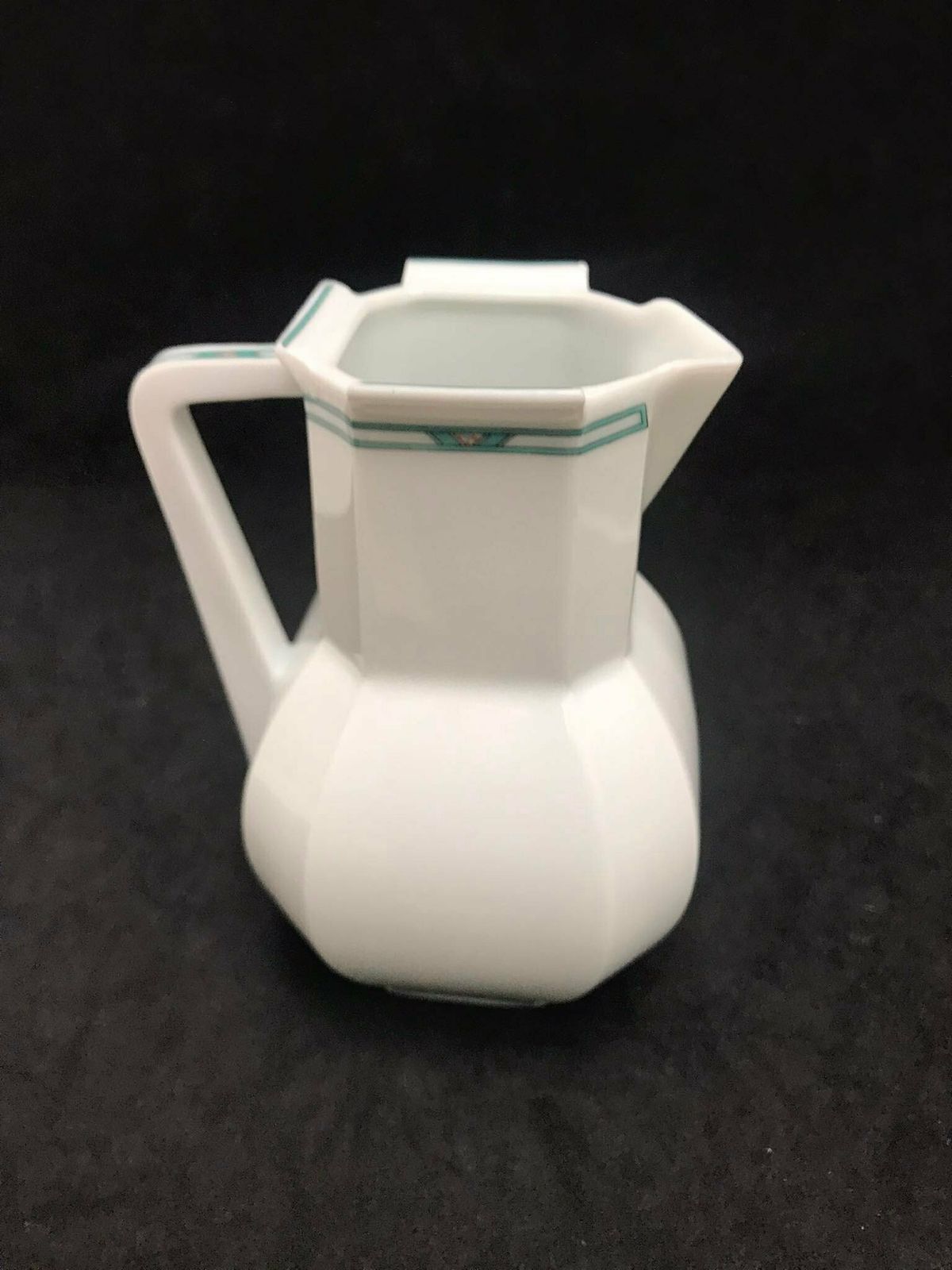 Porcelain Bernardaud Limoges Creamer Milk Jar Paul Poiret 30s Discontinued Replacement White Art Deco