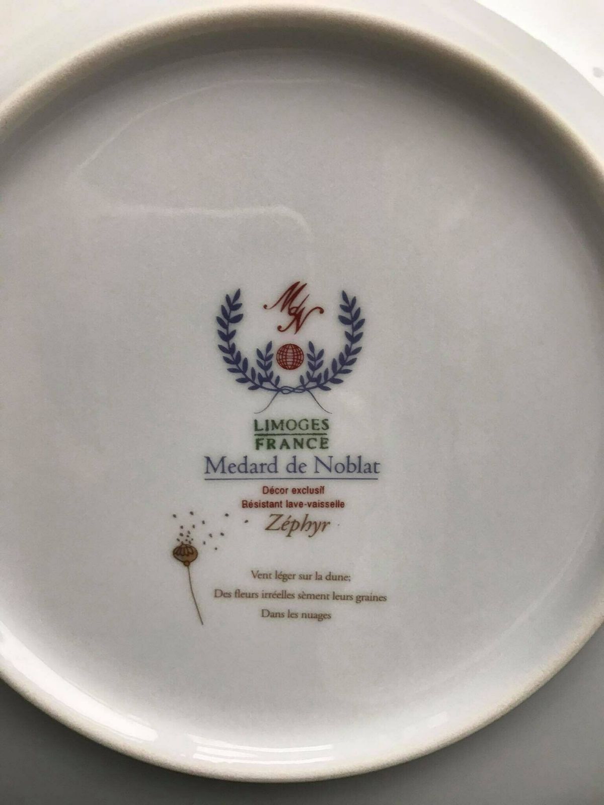 Medard De Noblat Limoges France Zephyr Amapola Dinerbord Beige Lichtblauw Presentatiebord Extra Groot Vervangend Onderbord photo Woonaccessoires