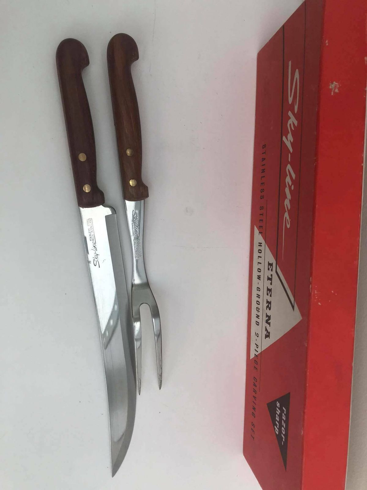 photo furniture Carving Knife In Its Box Harpening Steel Knife Carving Set, Collectible Flatware Retro Cutlery Barbecue Tools Garden Dinner Sharp Sky Line
