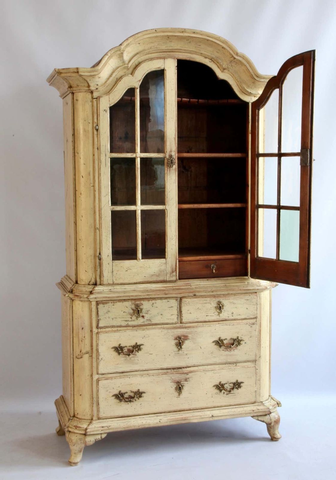 18th Century Gustavian Yellow Swedish Display Cabinet photo vinterior