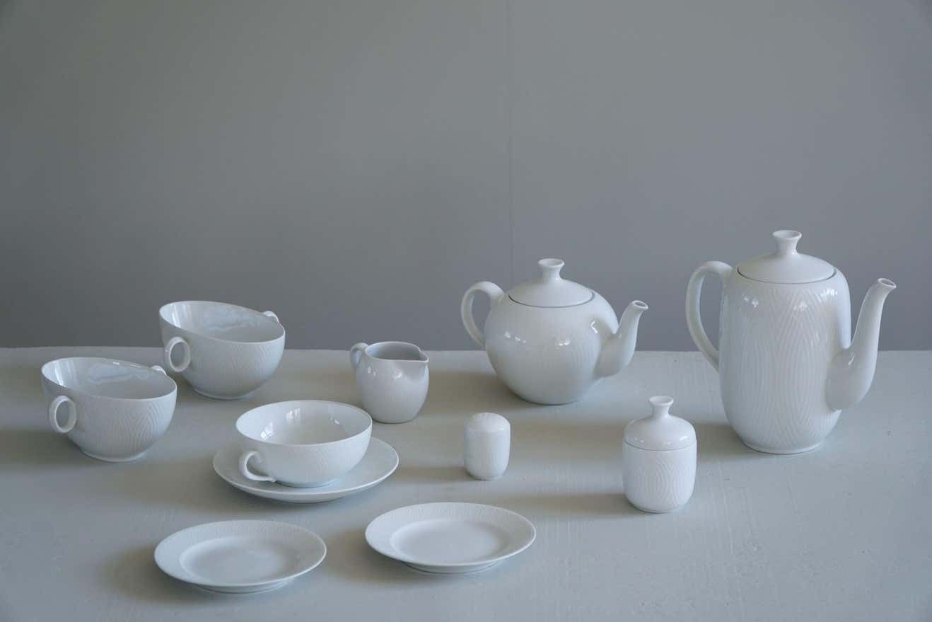 photo vintage Axel Salto, Service Set In Porcelain From Royal Copenhagen, Midcentury, 1956