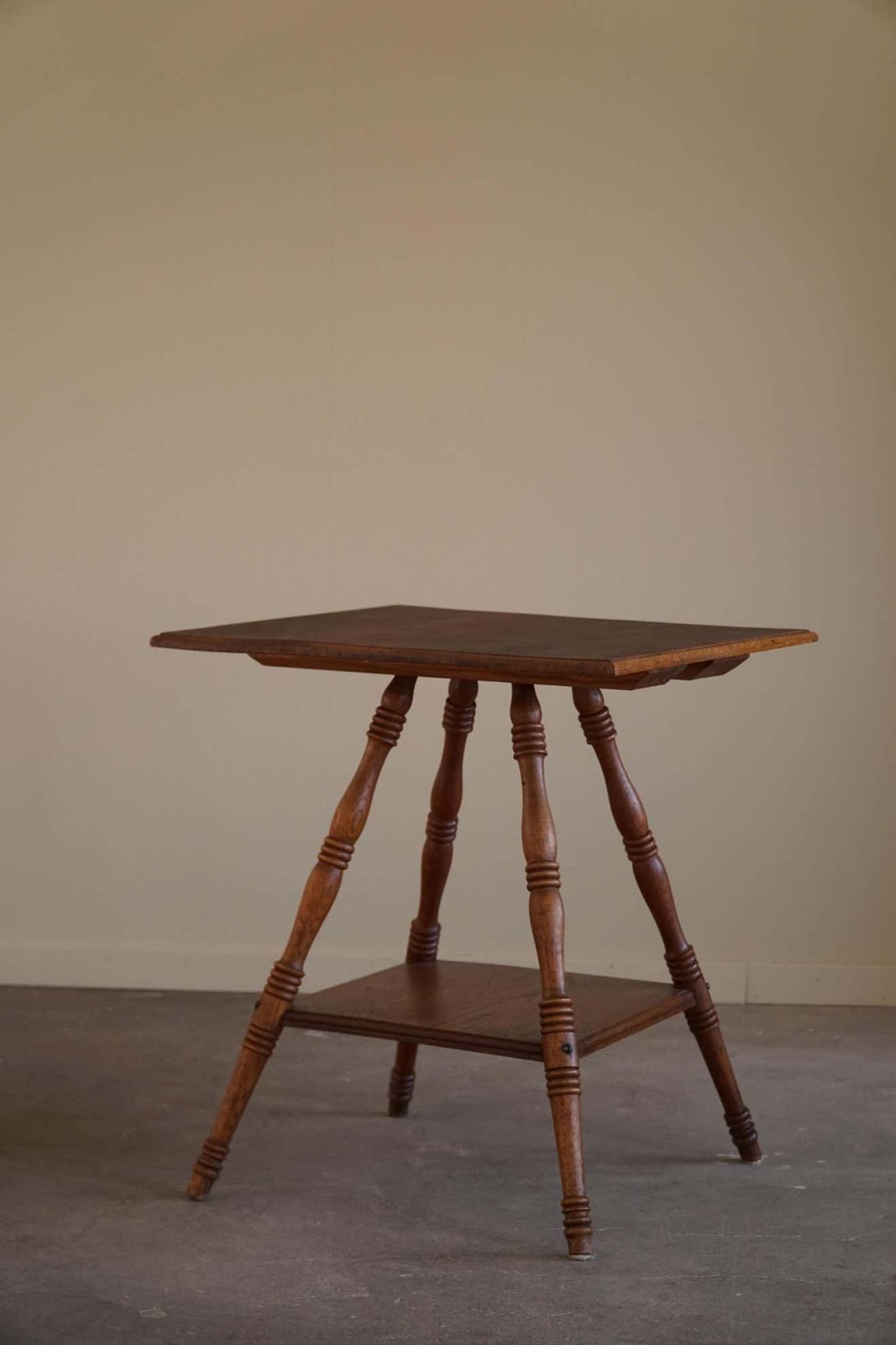 photo vinterior Square Side Table In Solid Oak, Mid Century Modern, 1960s