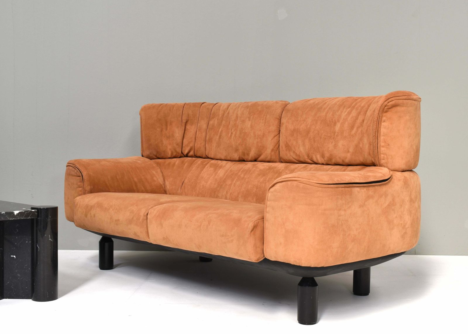 Rare Bull Sofa In Terra Alcantara By Gianfranco Frattini For Cassina Italy, 1987 photo Furniture