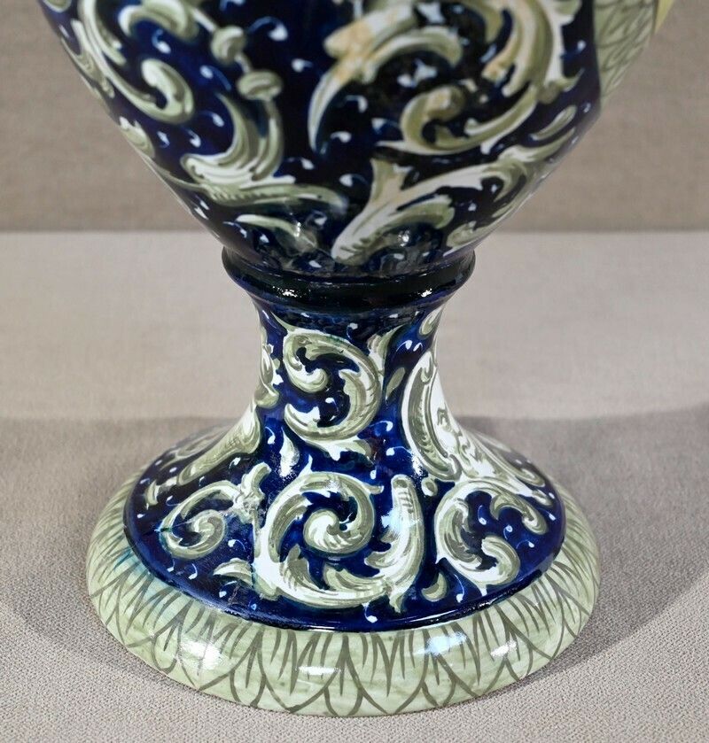 photo vintage Important Earthenware Vase, Renaissance Style   2nd Part Of The 19th Century