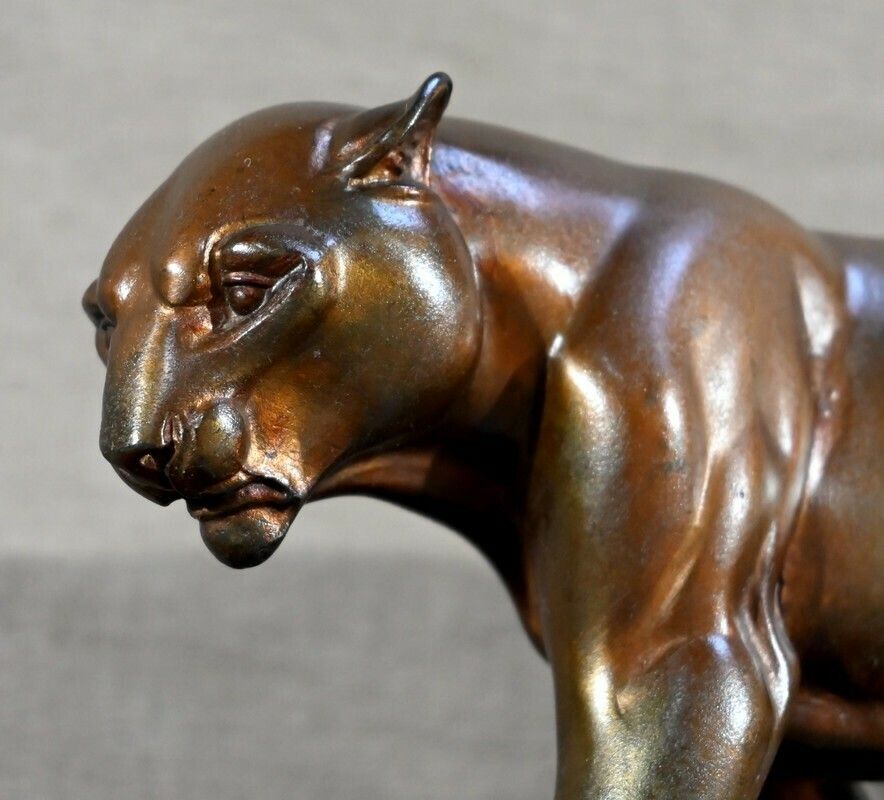 Group Of Lionesses In Spelter, Art Deco – 1940 photo vintage
