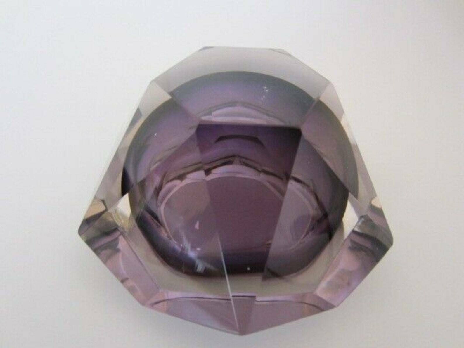 photo furniture Flavio Poli Hand Made Purple Sommerso Diamond Faceted Murano Glass Bowl