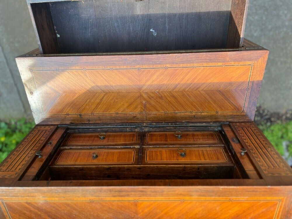 Furniture C18th French Bonheur De Jour, 18th Century And Earlier photo